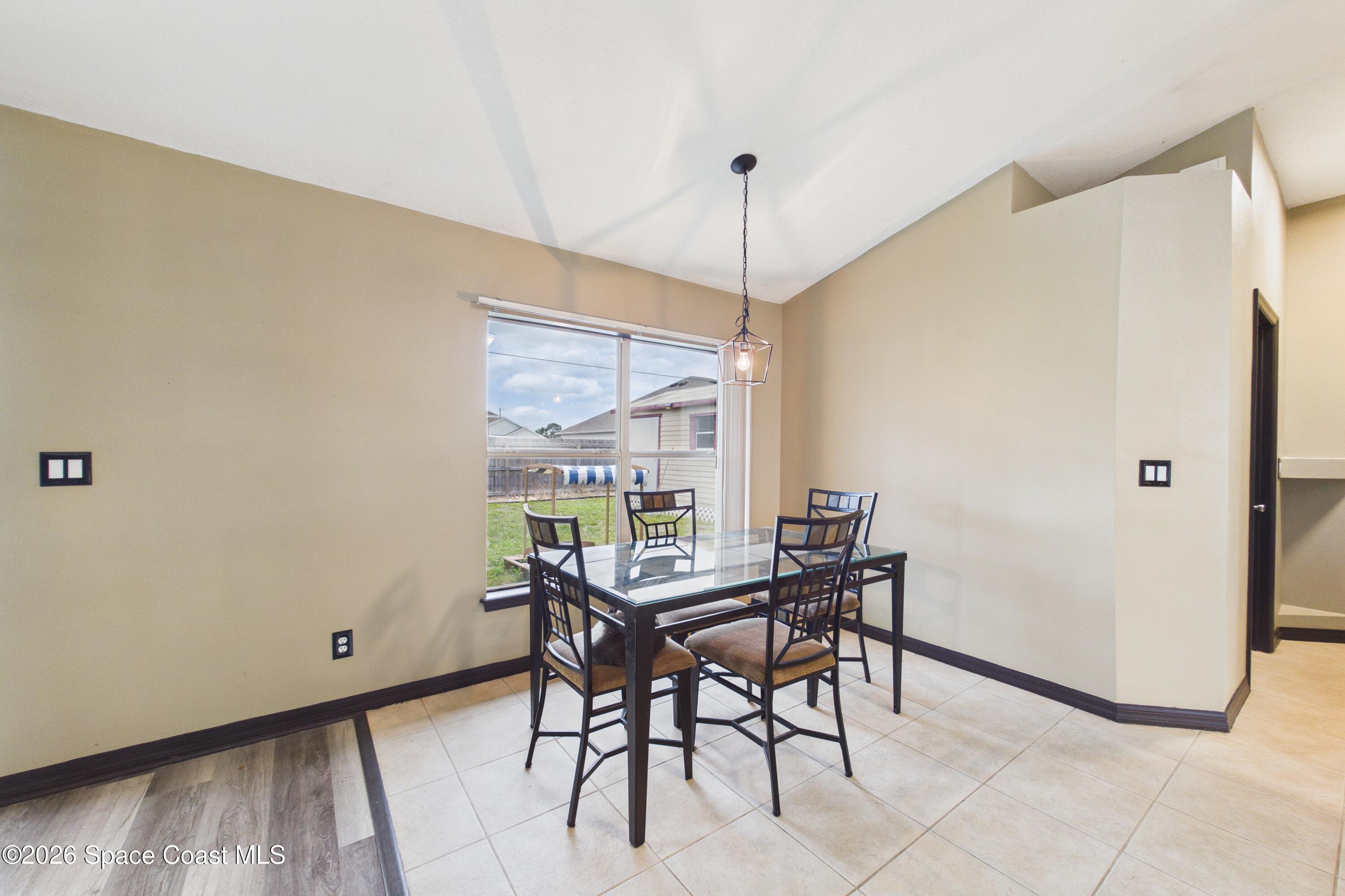 567 Mimosa Street Sw Property Photo 24