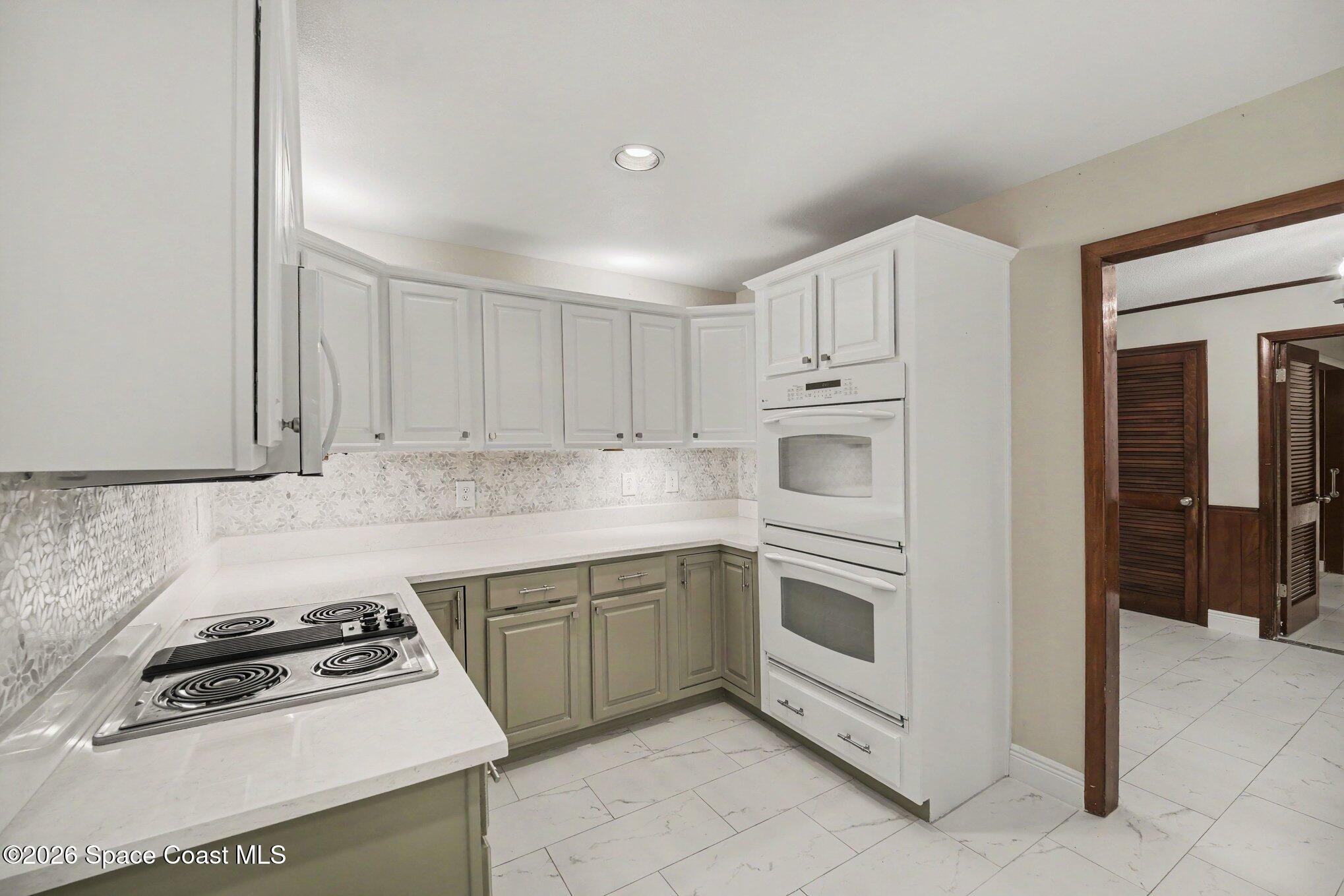 3130 Saunders Place Property Photo 14