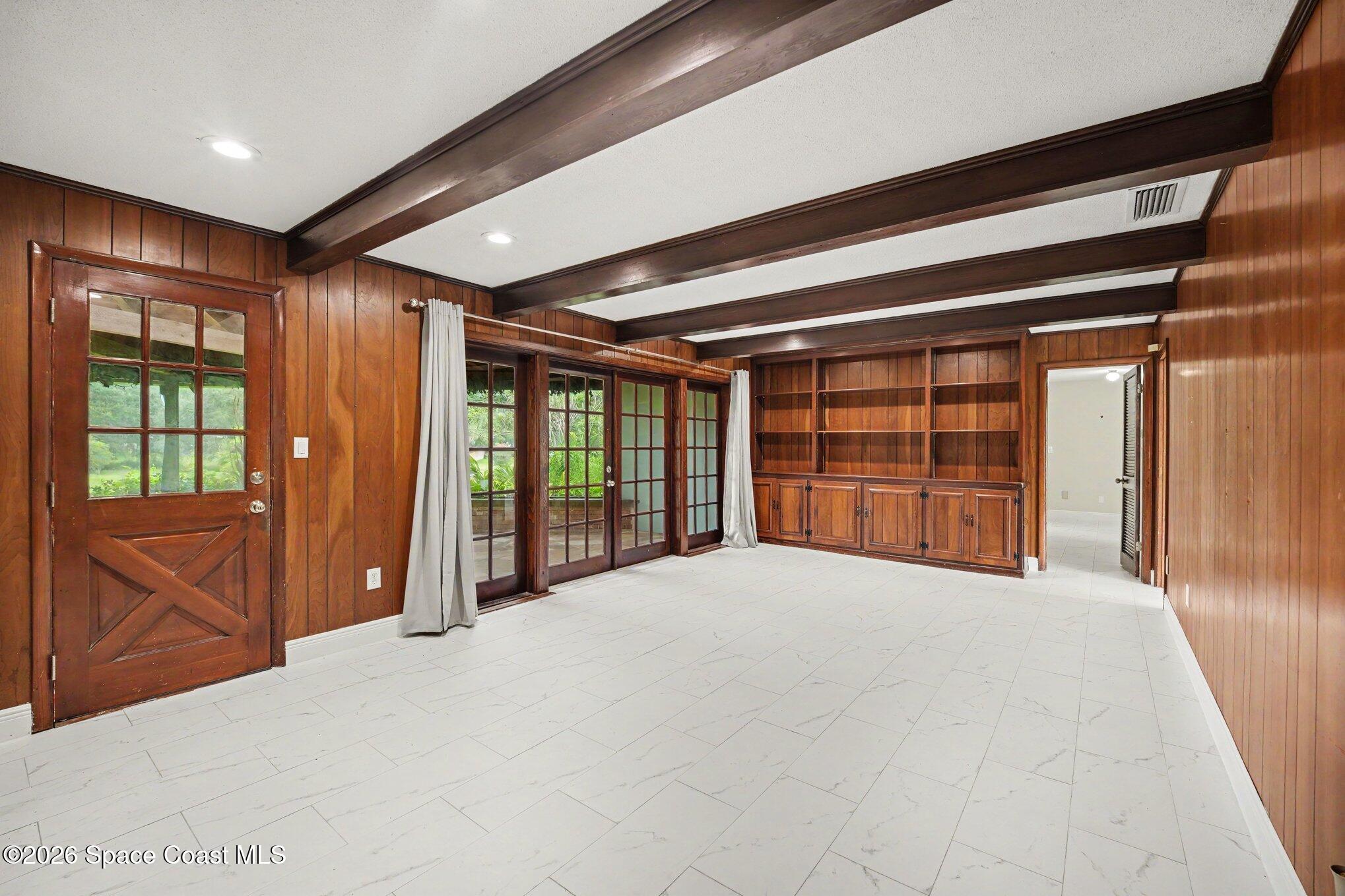 3130 Saunders Place Property Photo 16