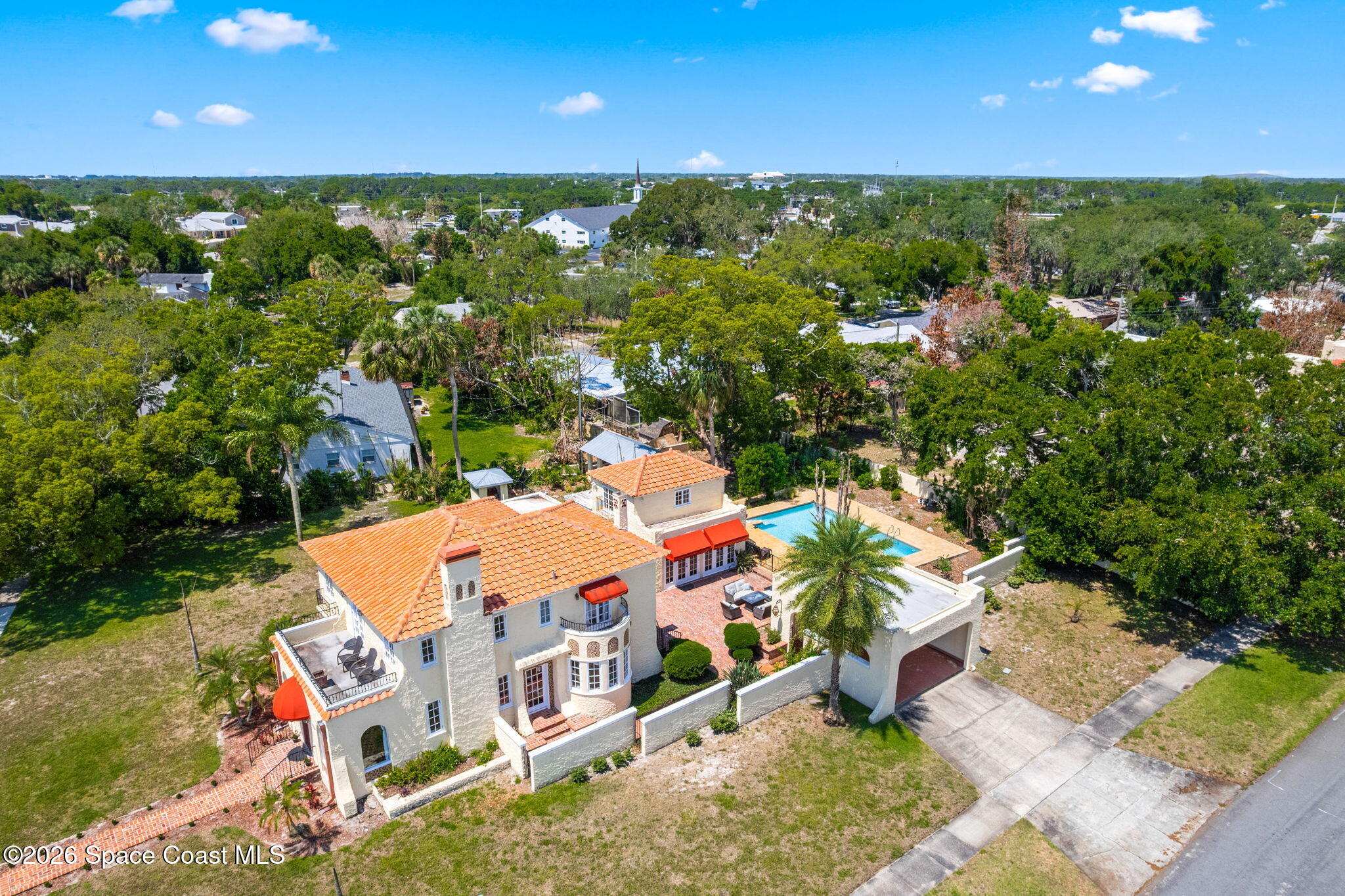 2105 Mac Farland Drive Property Photo 4