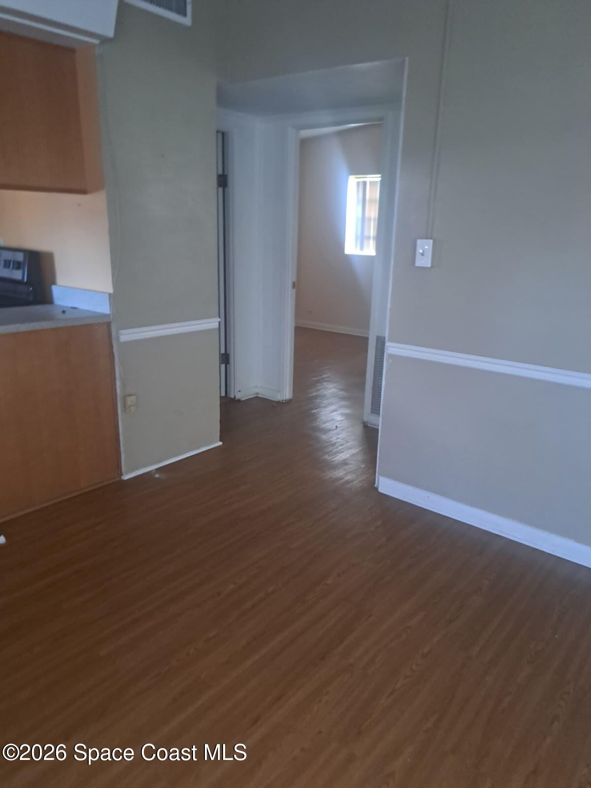 12 Bryan Avenue Property Photo 6