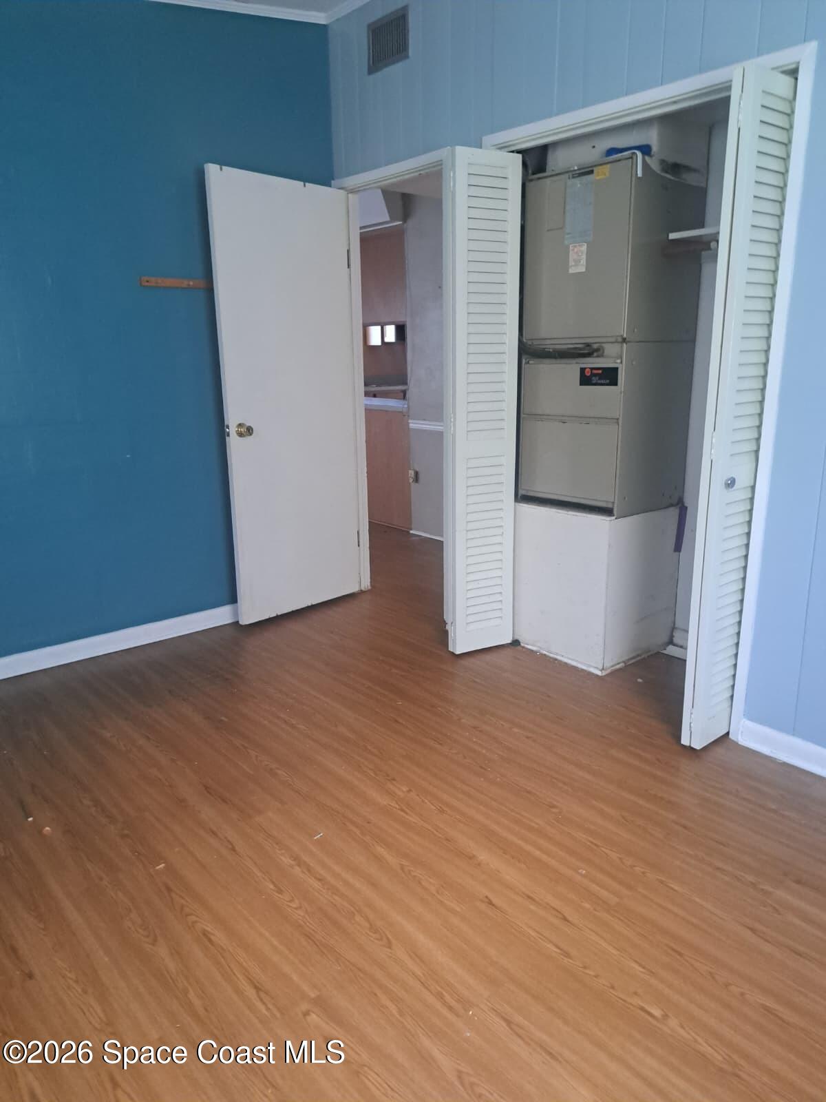 12 Bryan Avenue Property Photo 10