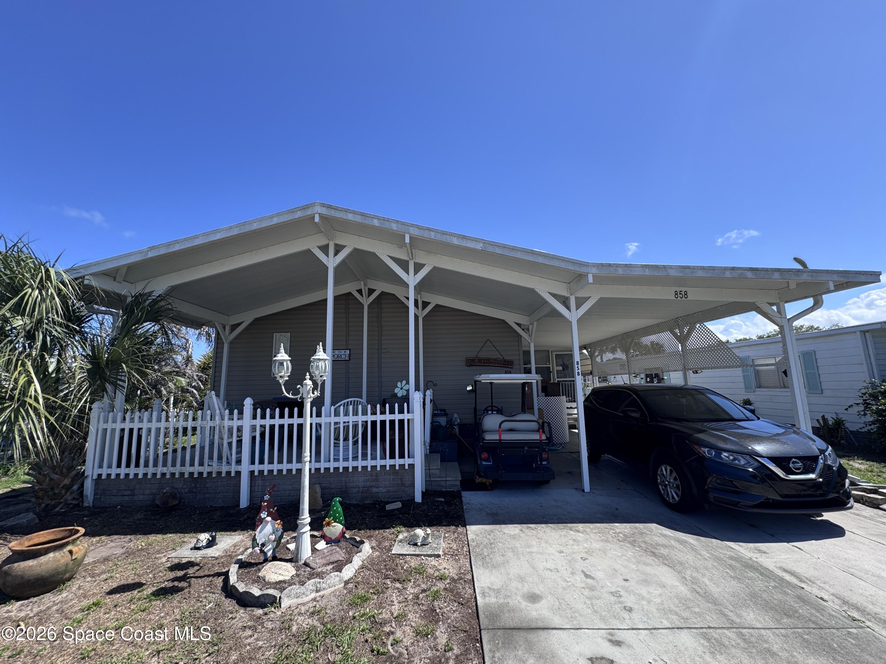 858 Pecan Circle Property Photo 1