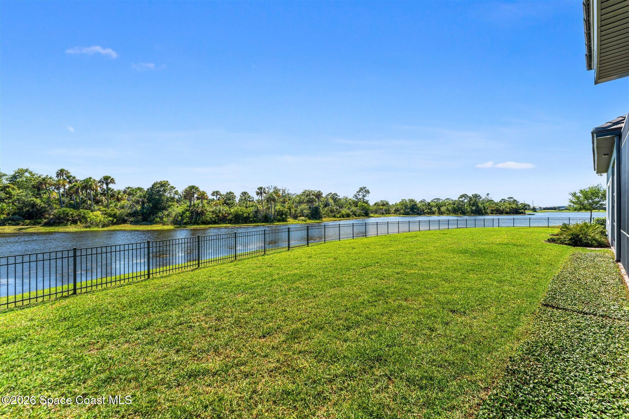 4696 Tea Tree Court Property Photo 28