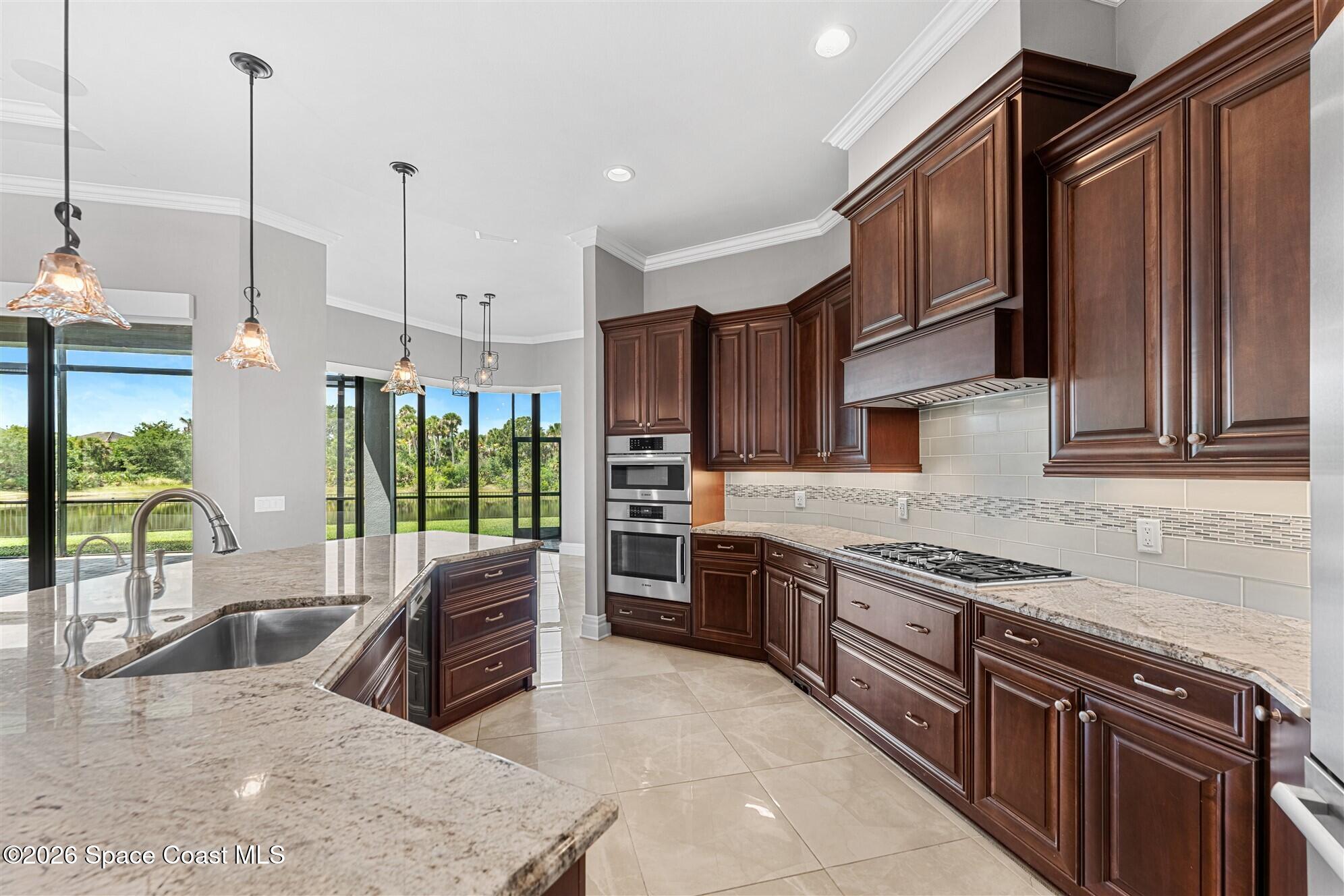 4696 Tea Tree Court Property Photo 103
