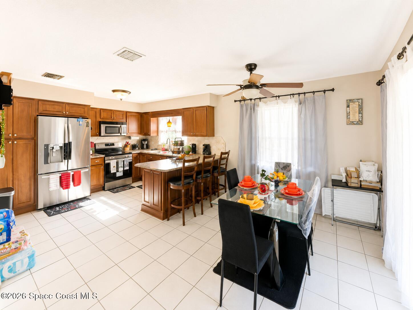 4345 Elliot Avenue Property Photo 4