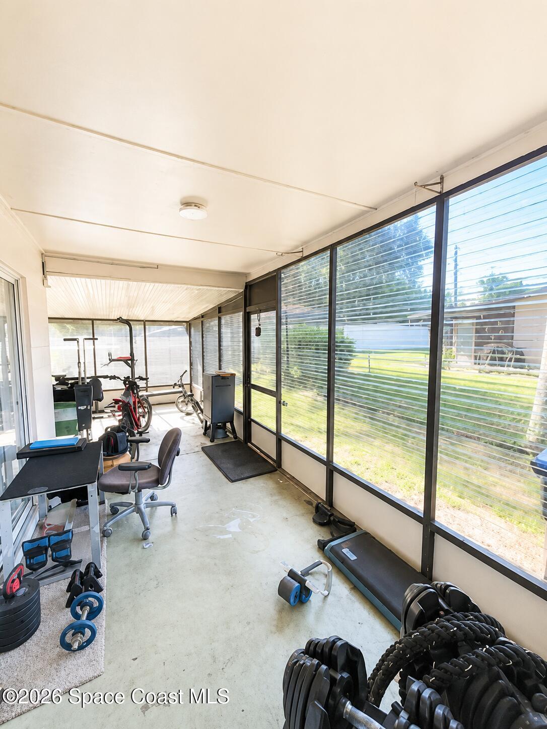 4345 Elliot Avenue Property Photo 15
