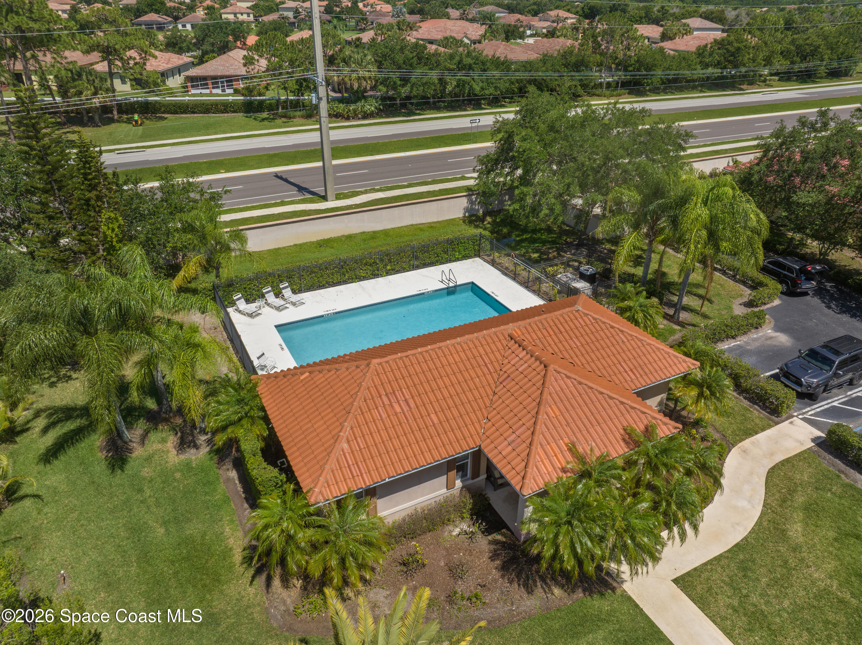 5828 Pine Ridge Circle Property Photo 37
