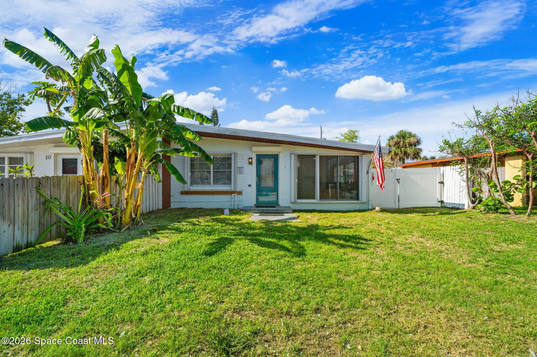 215 Jefferson Avenue Property Photo 1