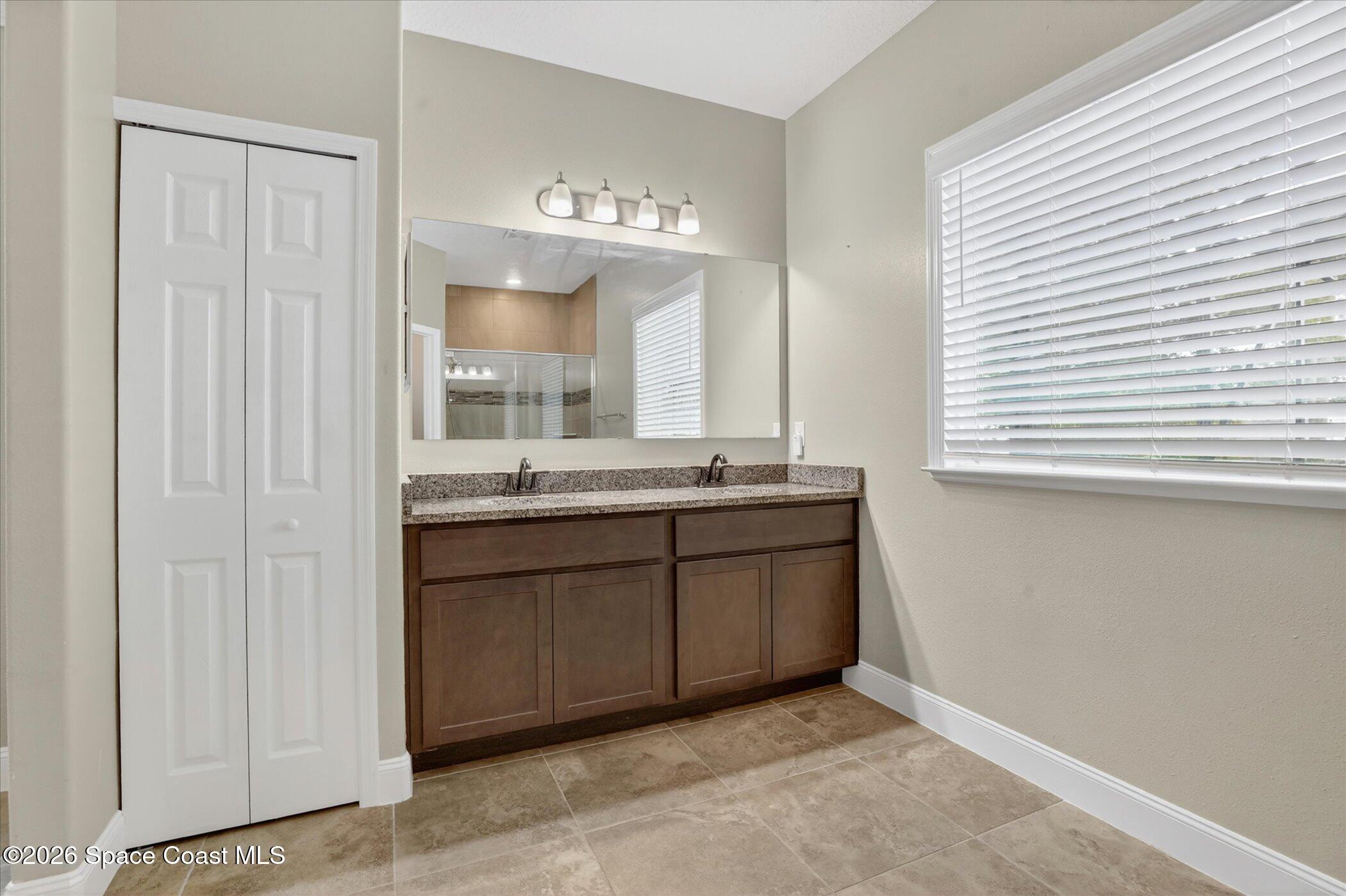 4690 Hebron Drive Property Photo 34