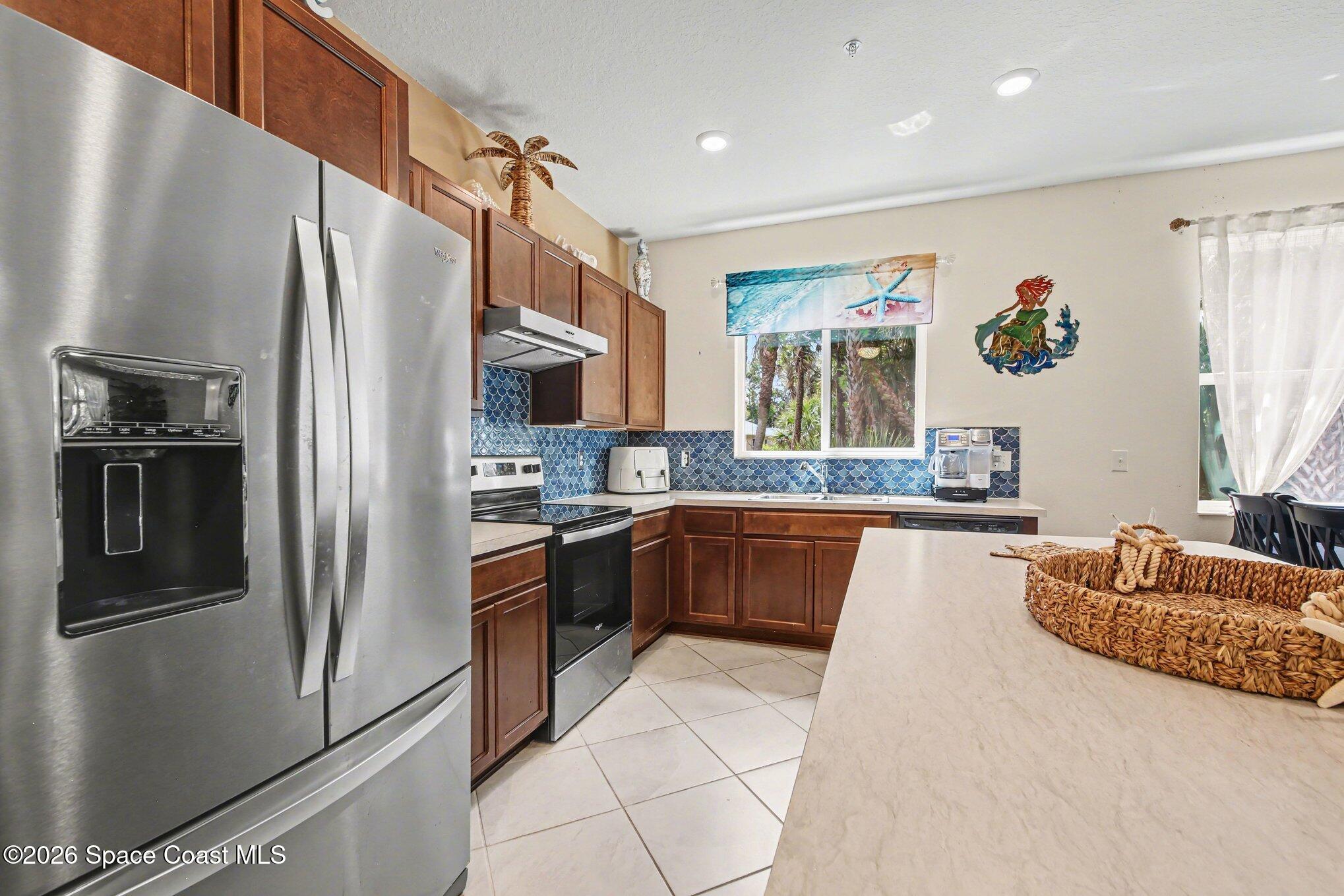 7646 Turchetta Court Property Photo 8