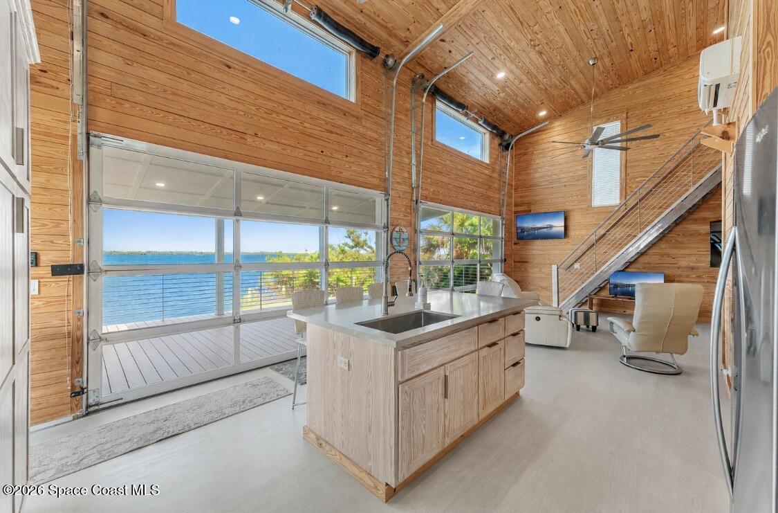 25 Vip Island B Property Photo 1
