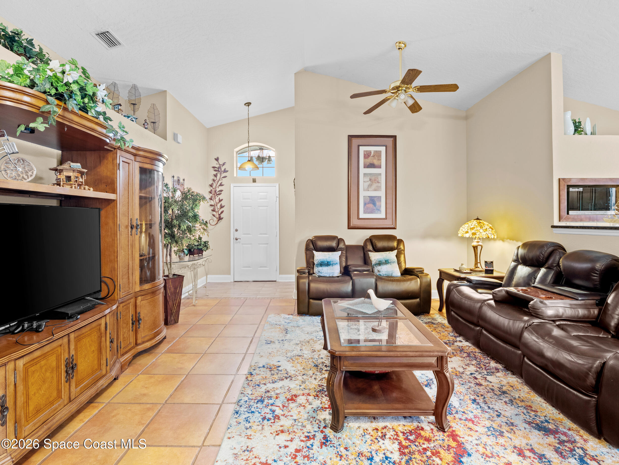 1878 Cogan Drive Se Property Photo 8