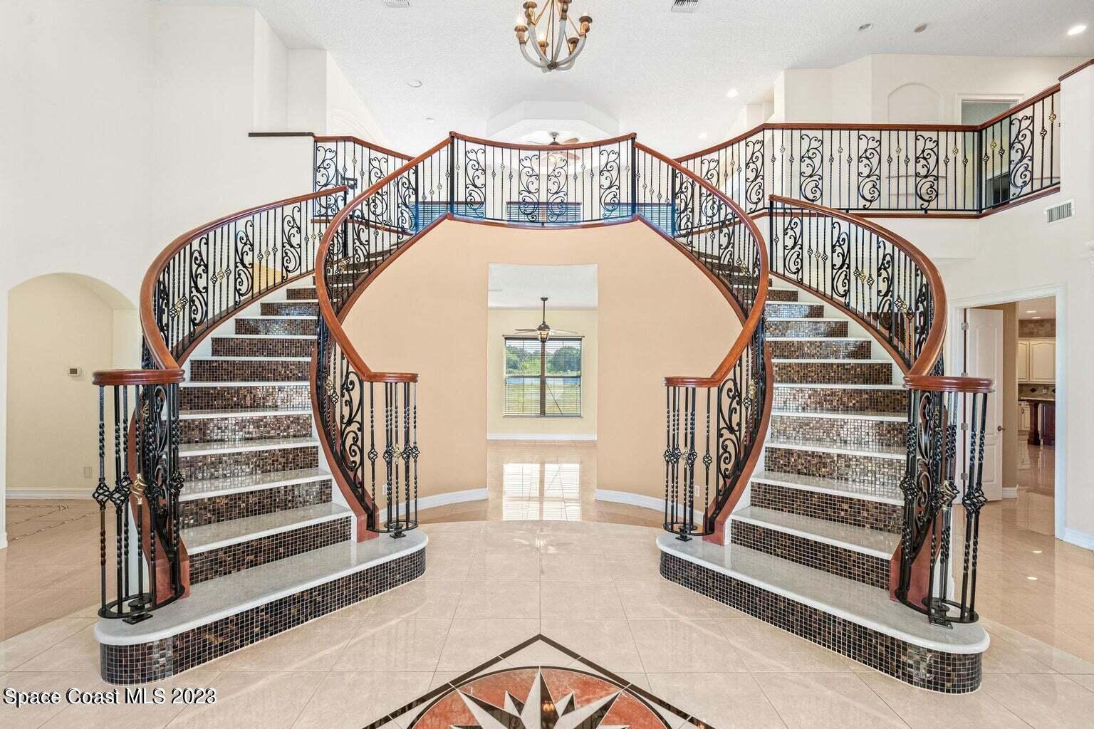 9235 Babcock Street Se Property Photo 5