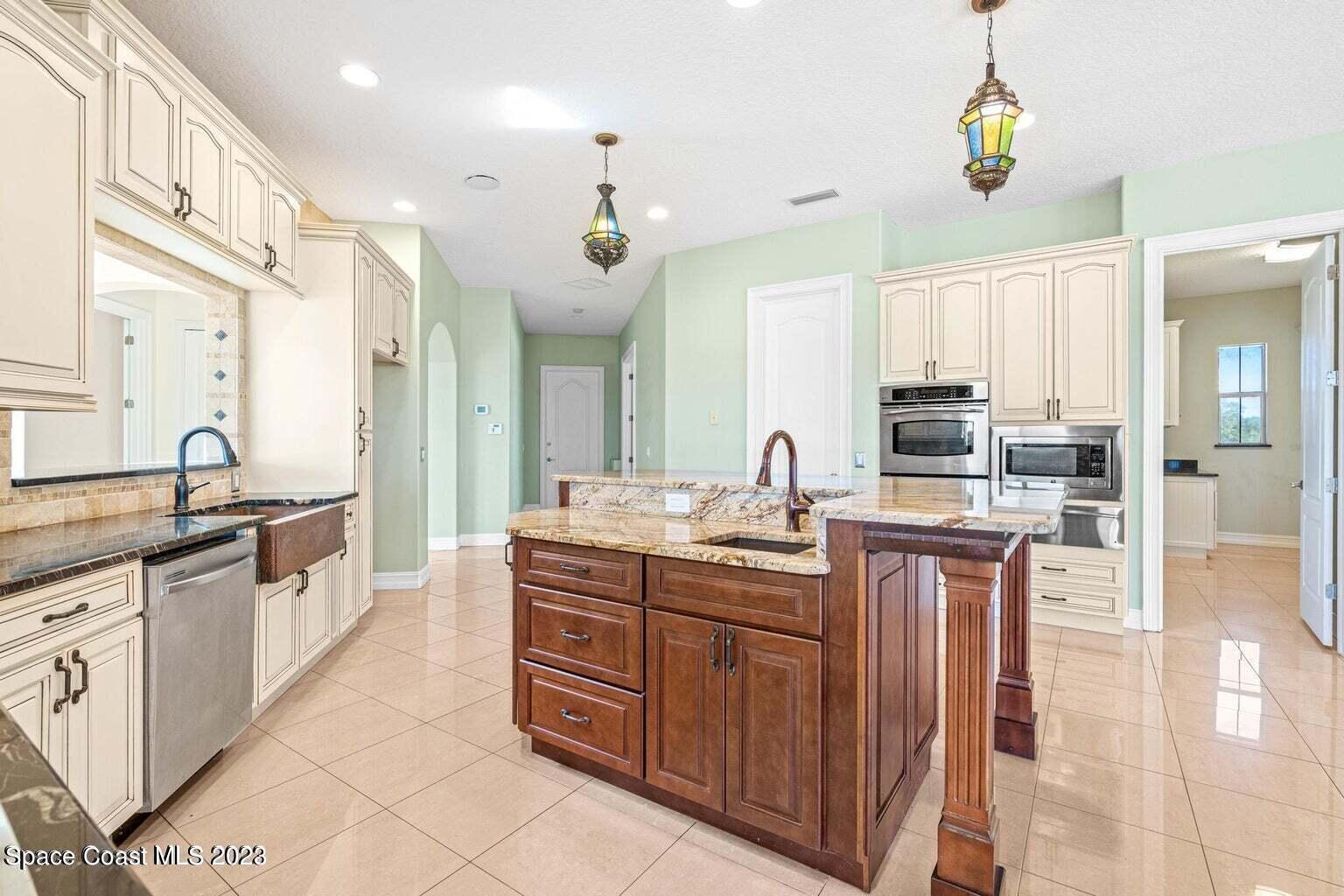 9235 Babcock Street Se Property Photo 13