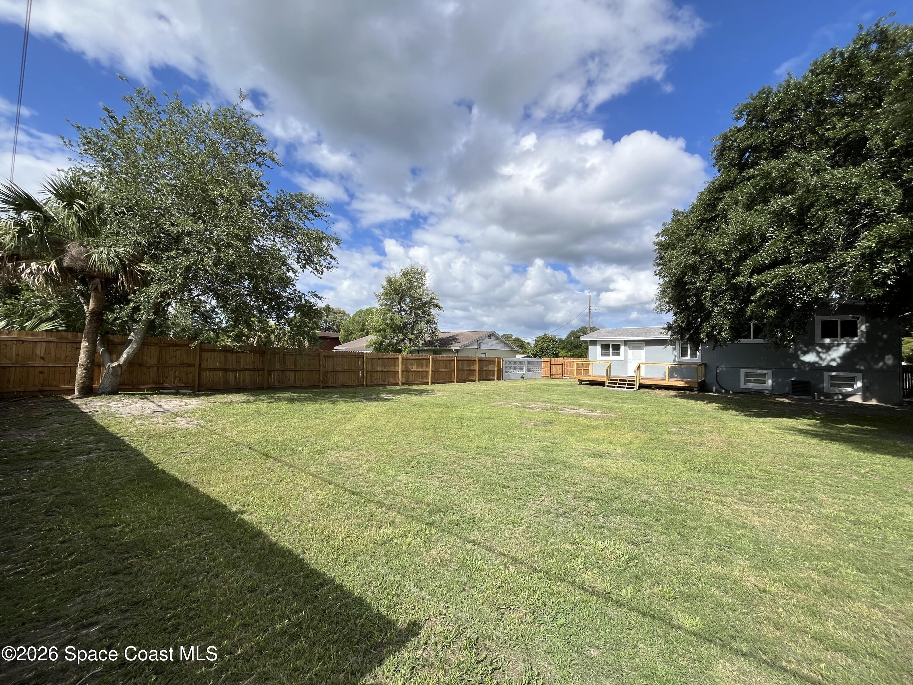 521 Fern Avenue Property Photo 5