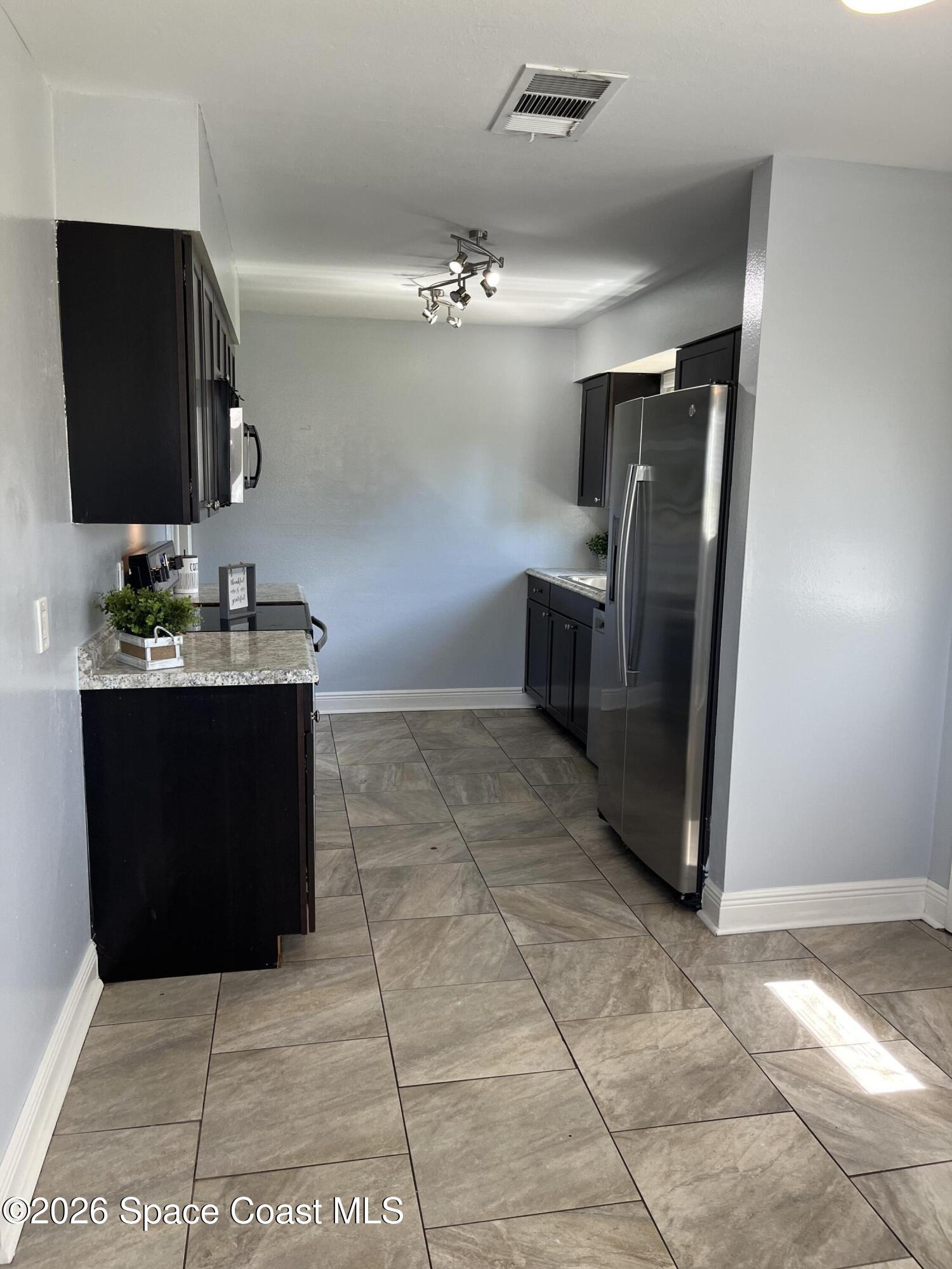 521 Fern Avenue Property Photo 22