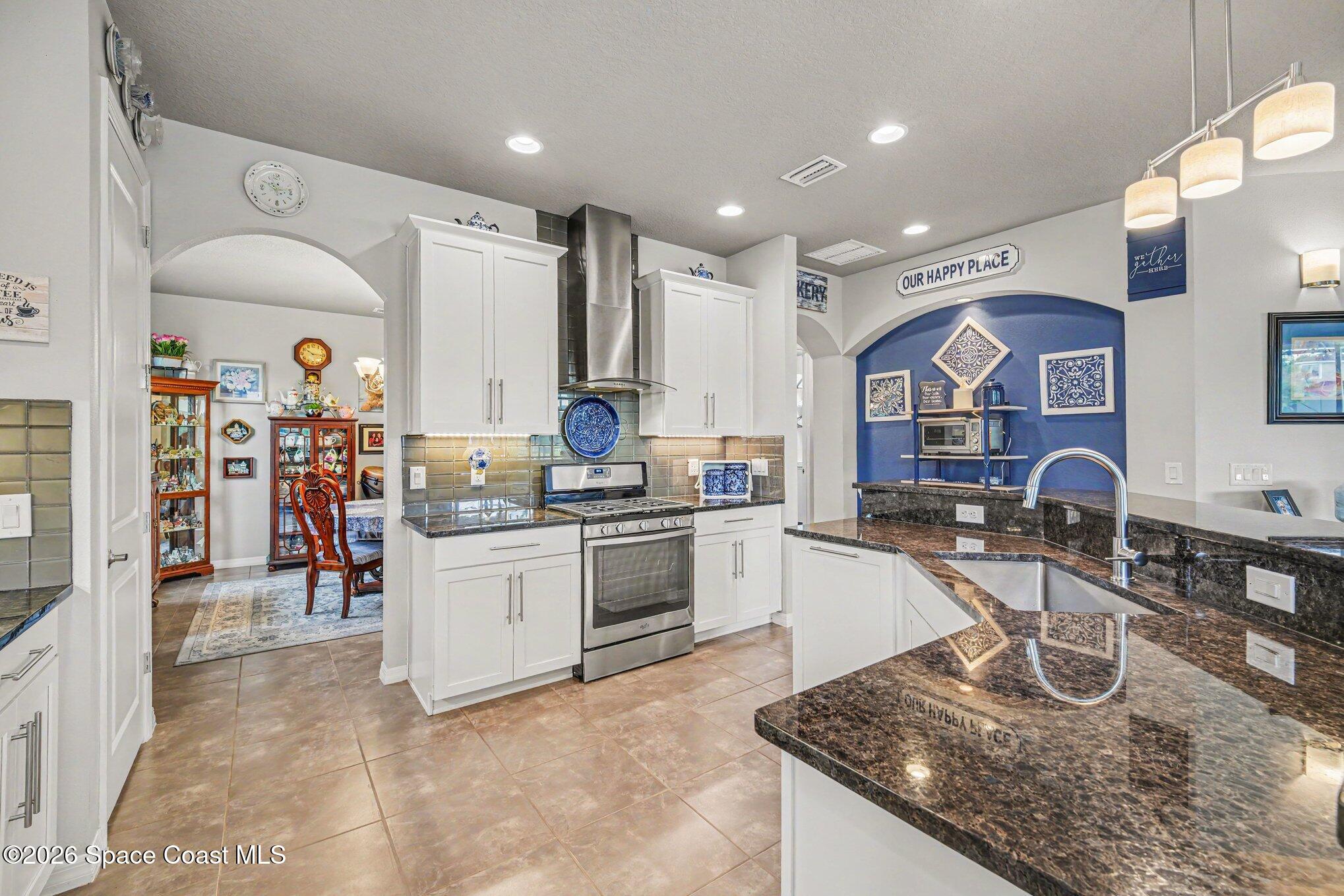7991 Strom Park Drive Property Photo 11