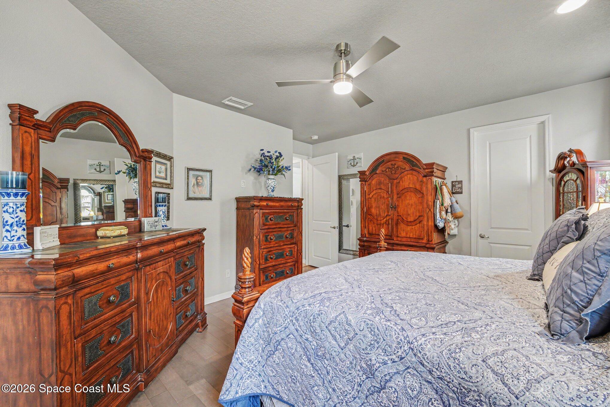7991 Strom Park Drive Property Photo 16
