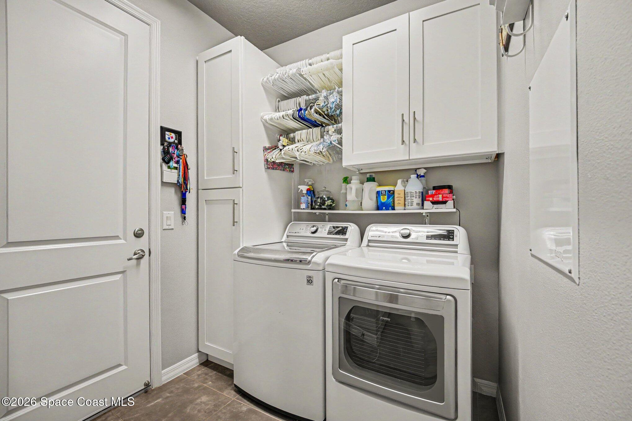7991 Strom Park Drive Property Photo 24