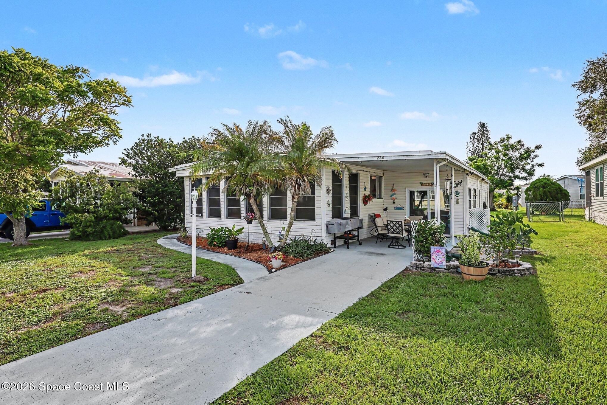 734 Lark Drive Property Photo 1