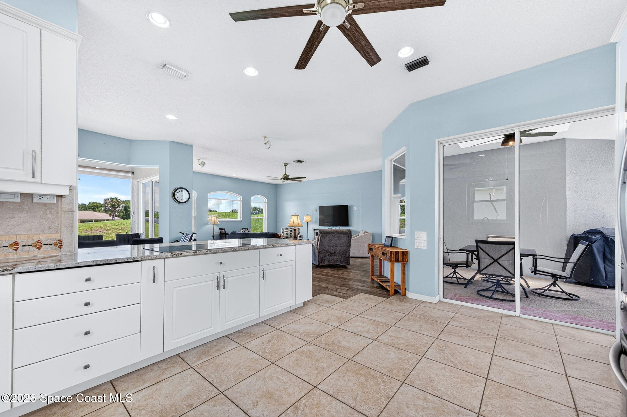 8006 Bradwick Way Property Photo 18