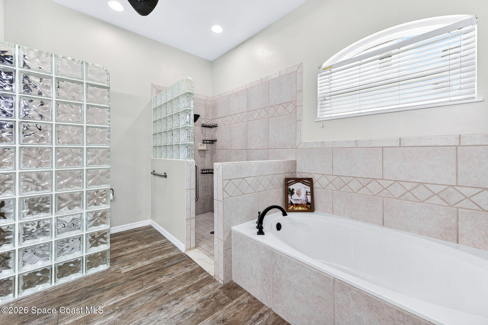 8006 Bradwick Way Property Photo 29