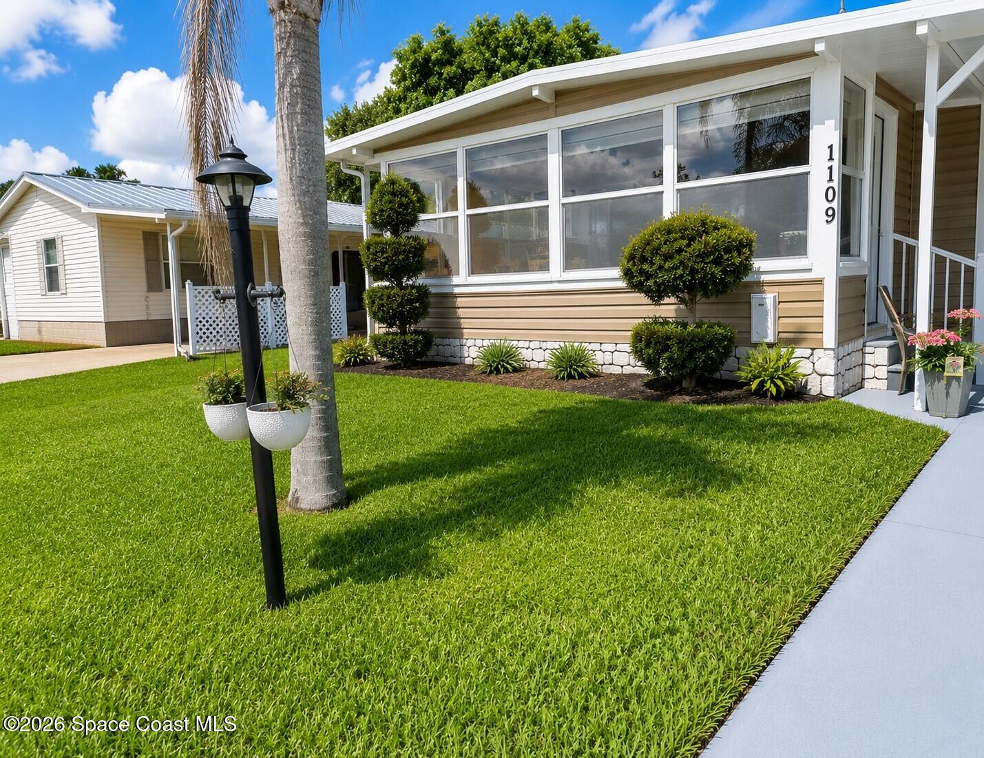 1109 Wren Circle Property Photo 1