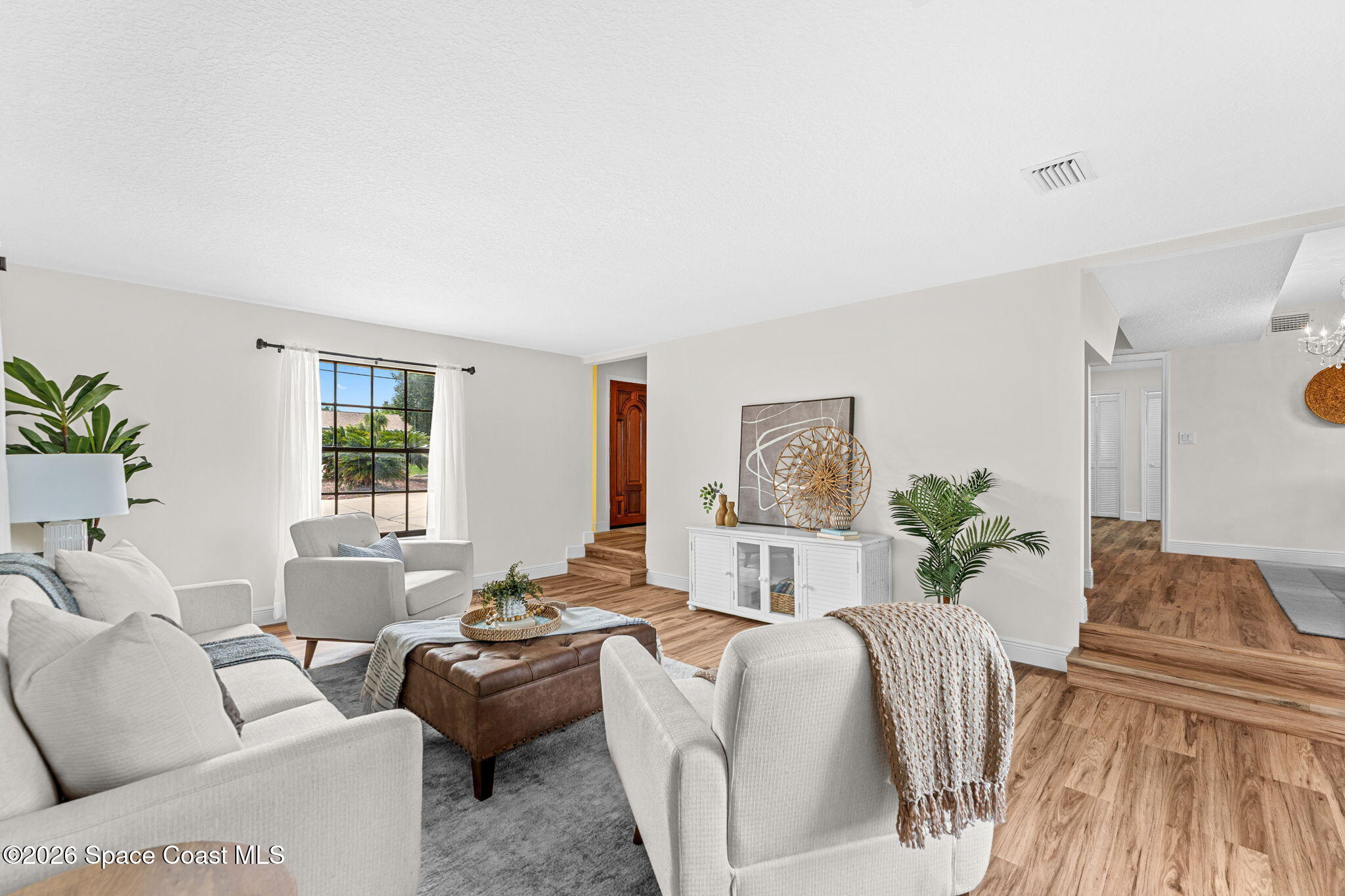 750 W Whitmire Drive Property Photo 14