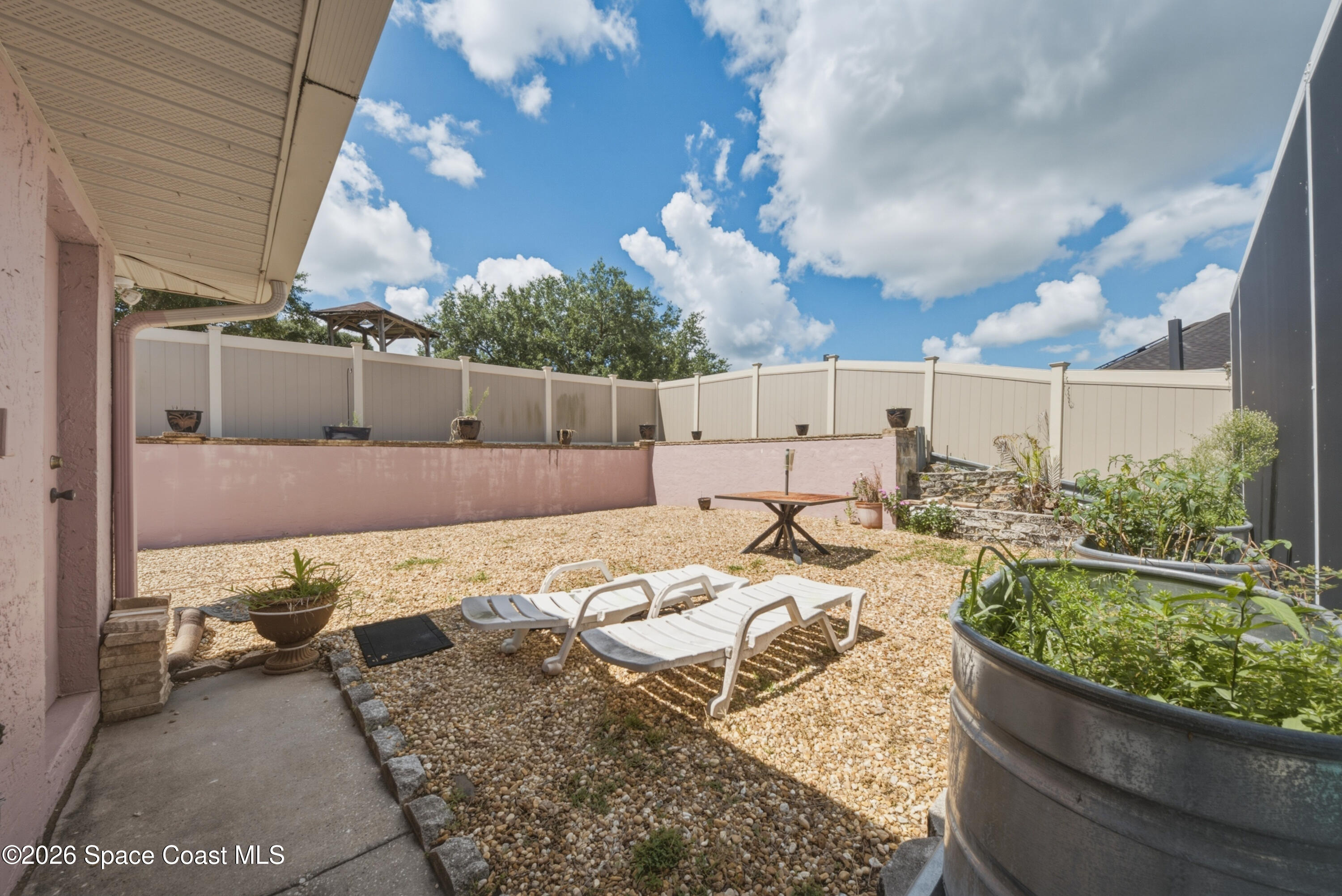 4562 Helena Drive Property Photo 12