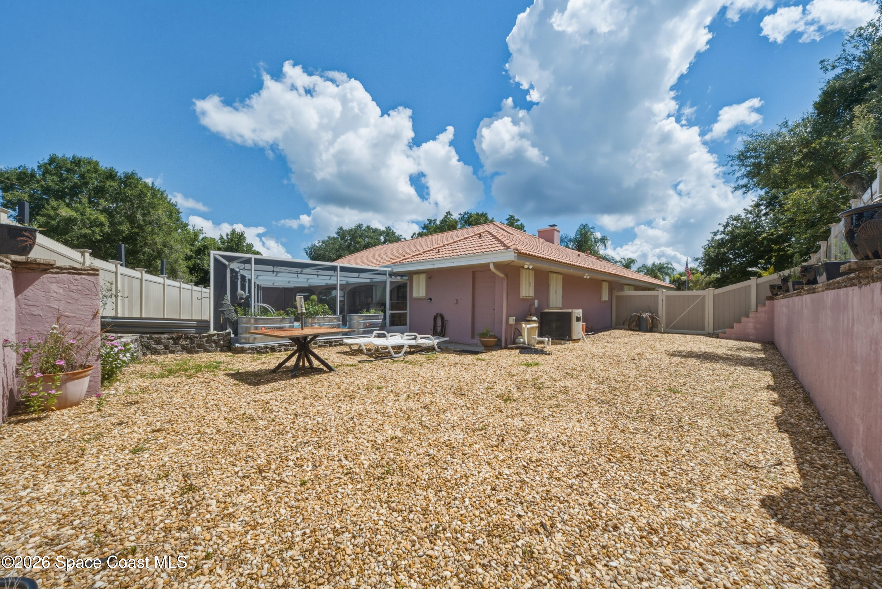 4562 Helena Drive Property Photo 13