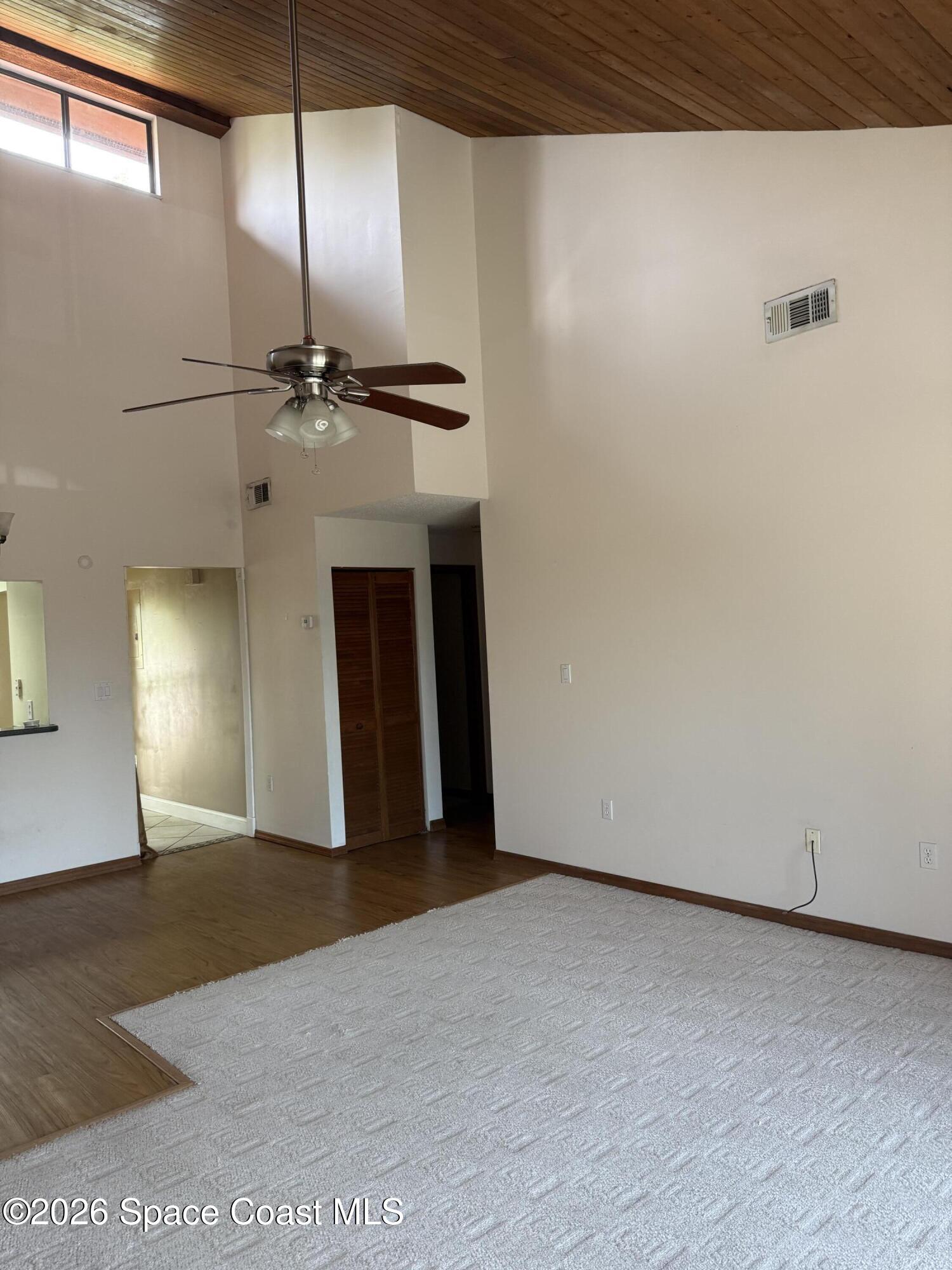 3029 Kirkland Road Ne Property Photo 4