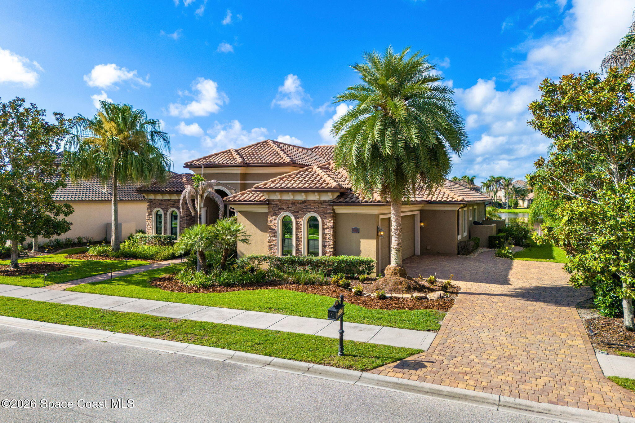 2898 Wyndham Way Property Photo 3