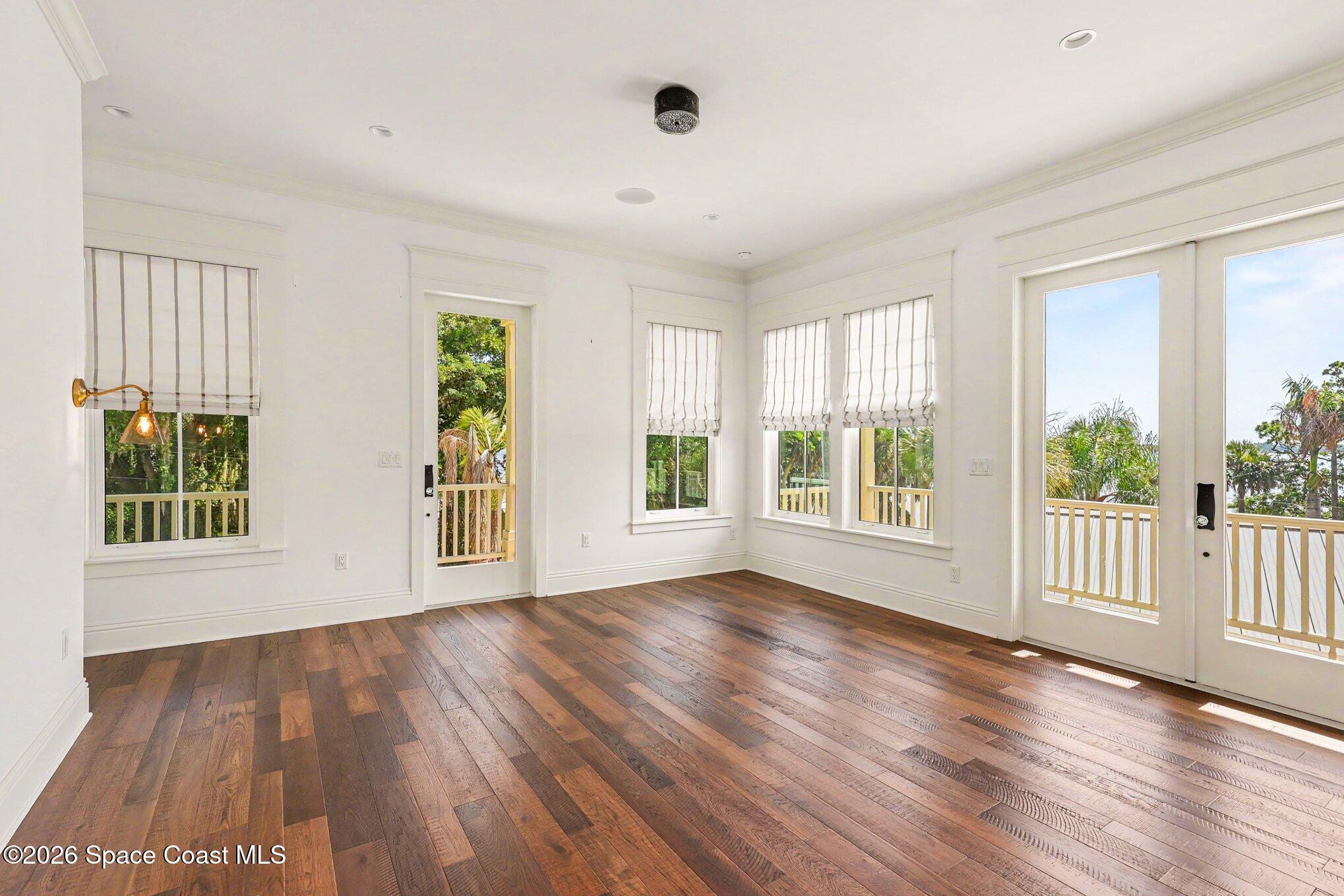 7 Mitchell Street Property Photo 33