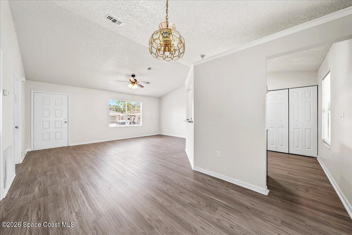 360 Wendover Road Sw Property Photo 8