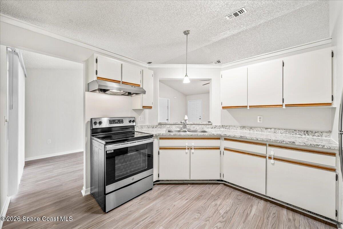 360 Wendover Road Sw Property Photo 12