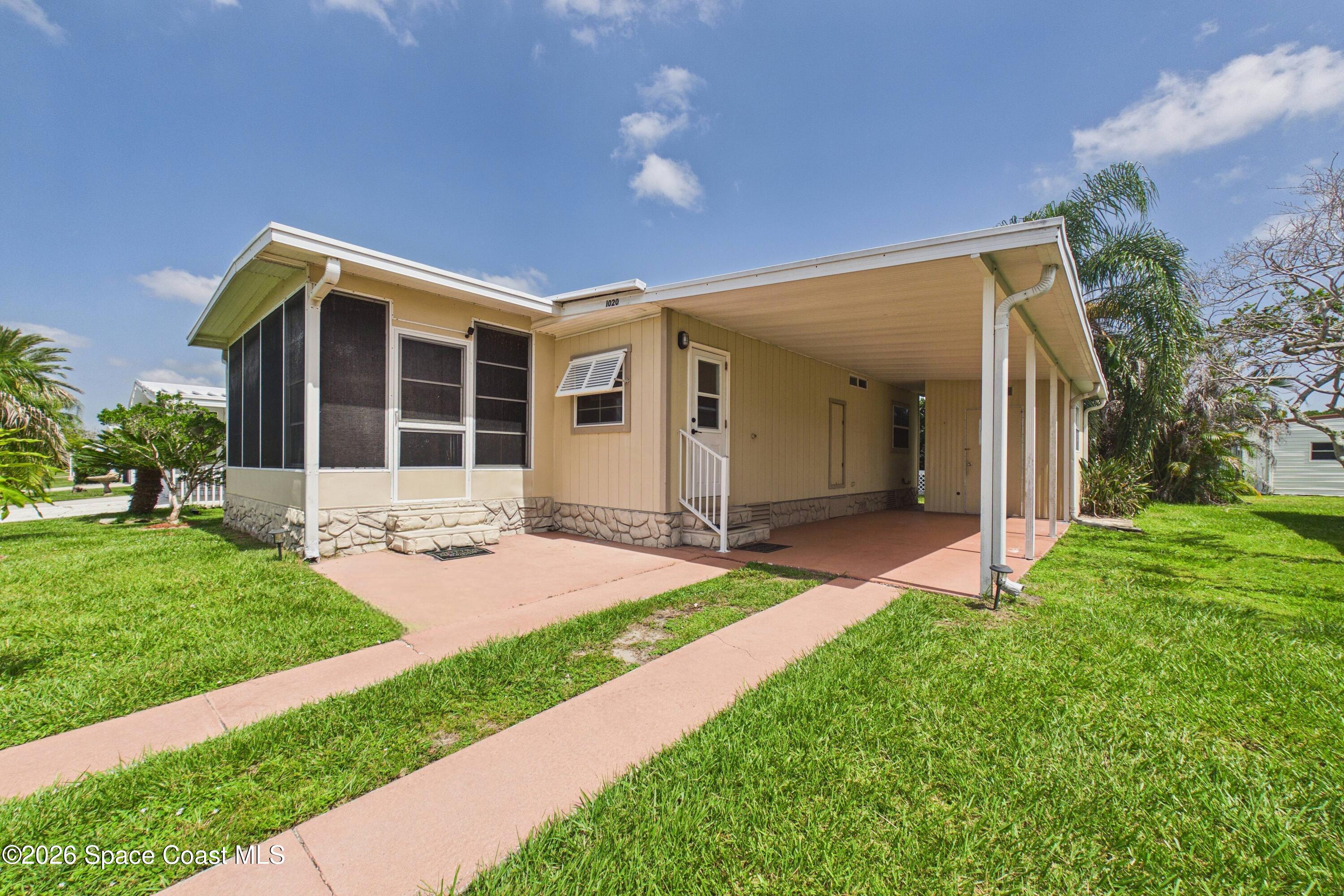 1020 Royal Palm Drive Property Photo 1