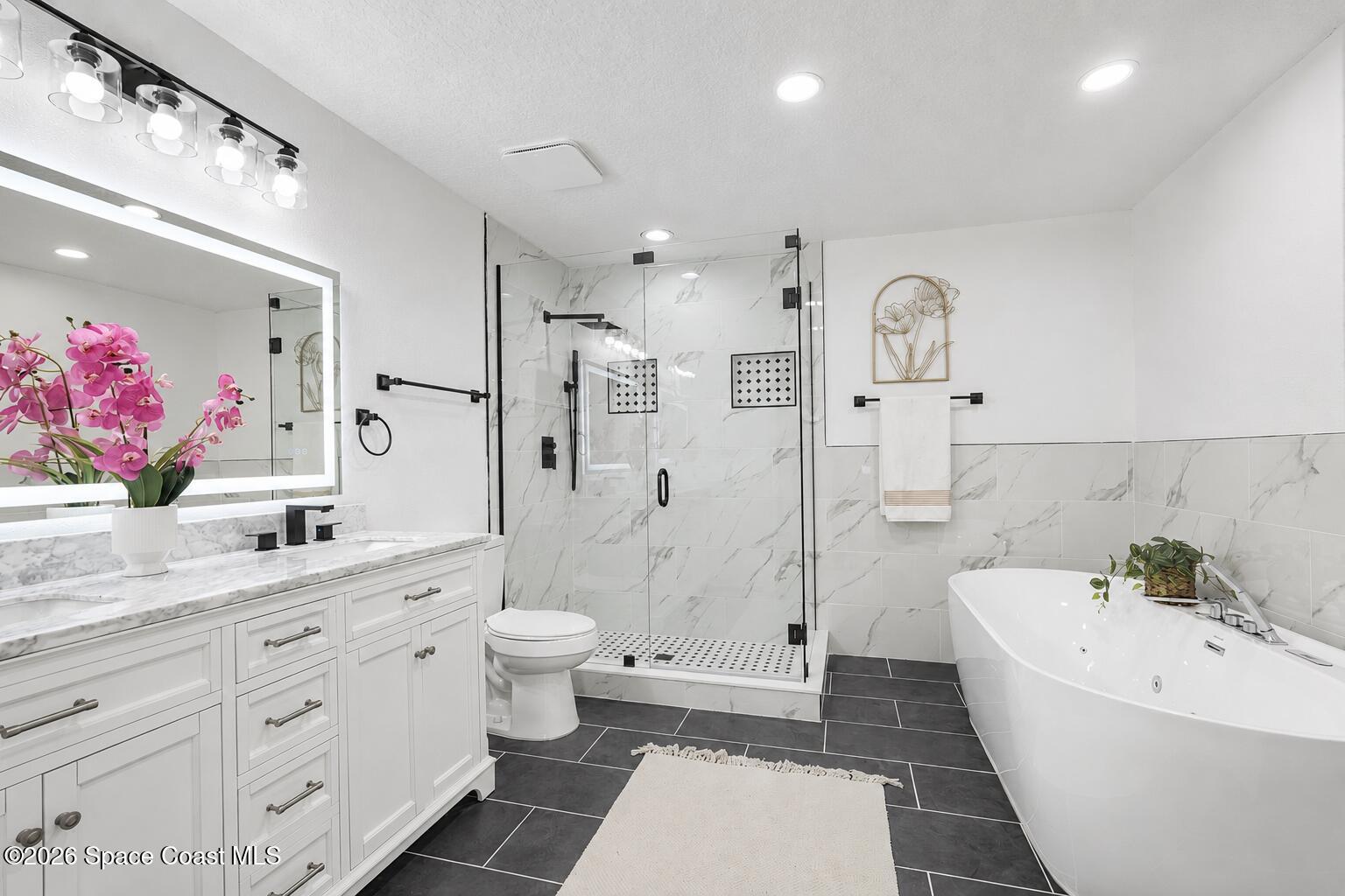 1137 Hill Avenue Nw Property Photo 4