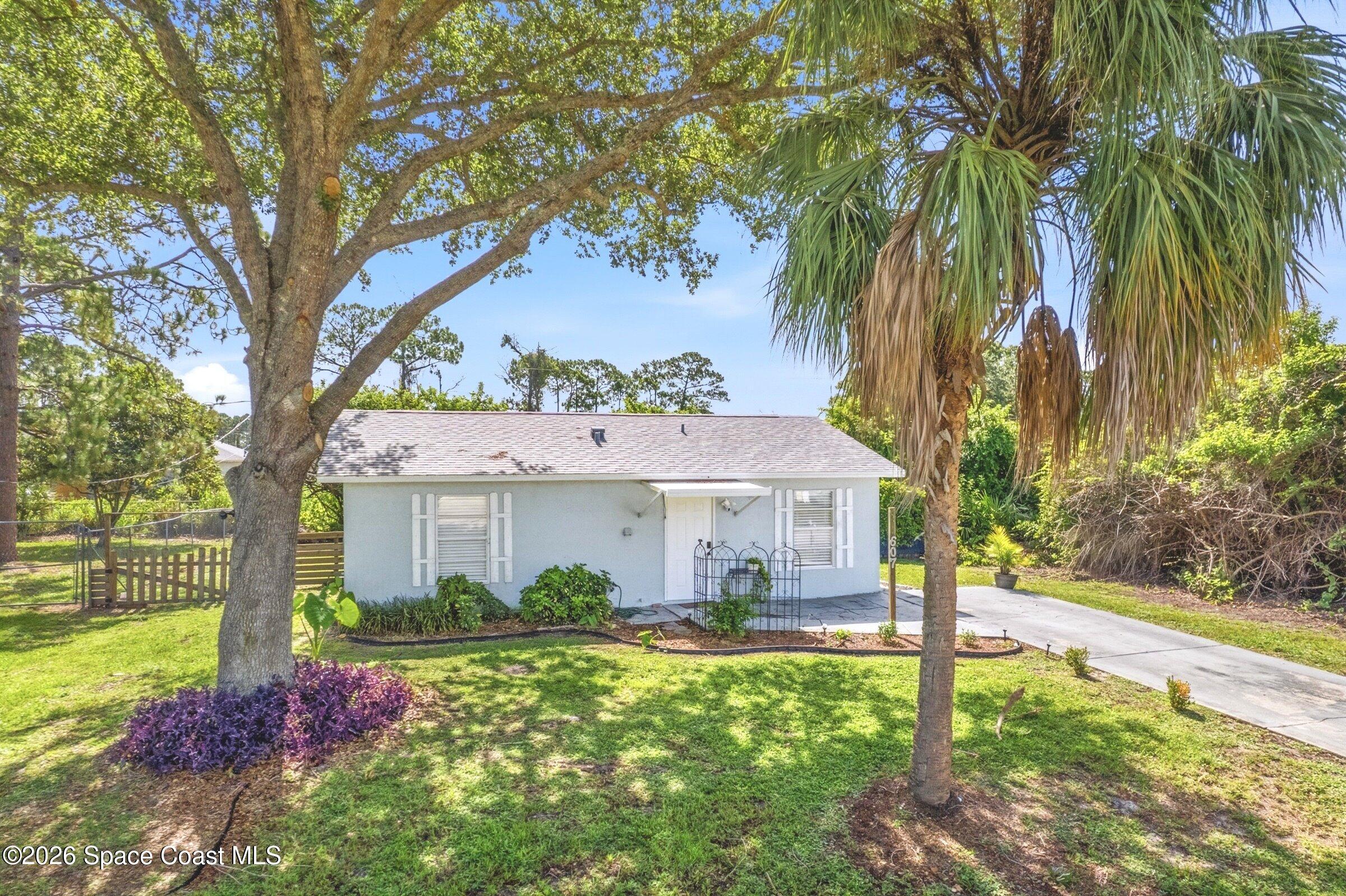 607 Tarr Avenue SW Property Photo 1