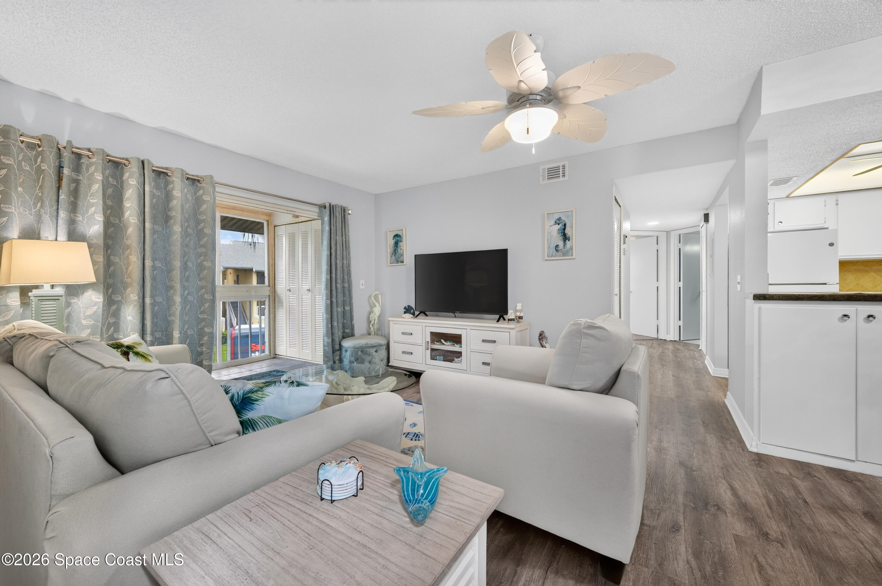 997 Sonesta Avenue Ne 202 Property Photo 2