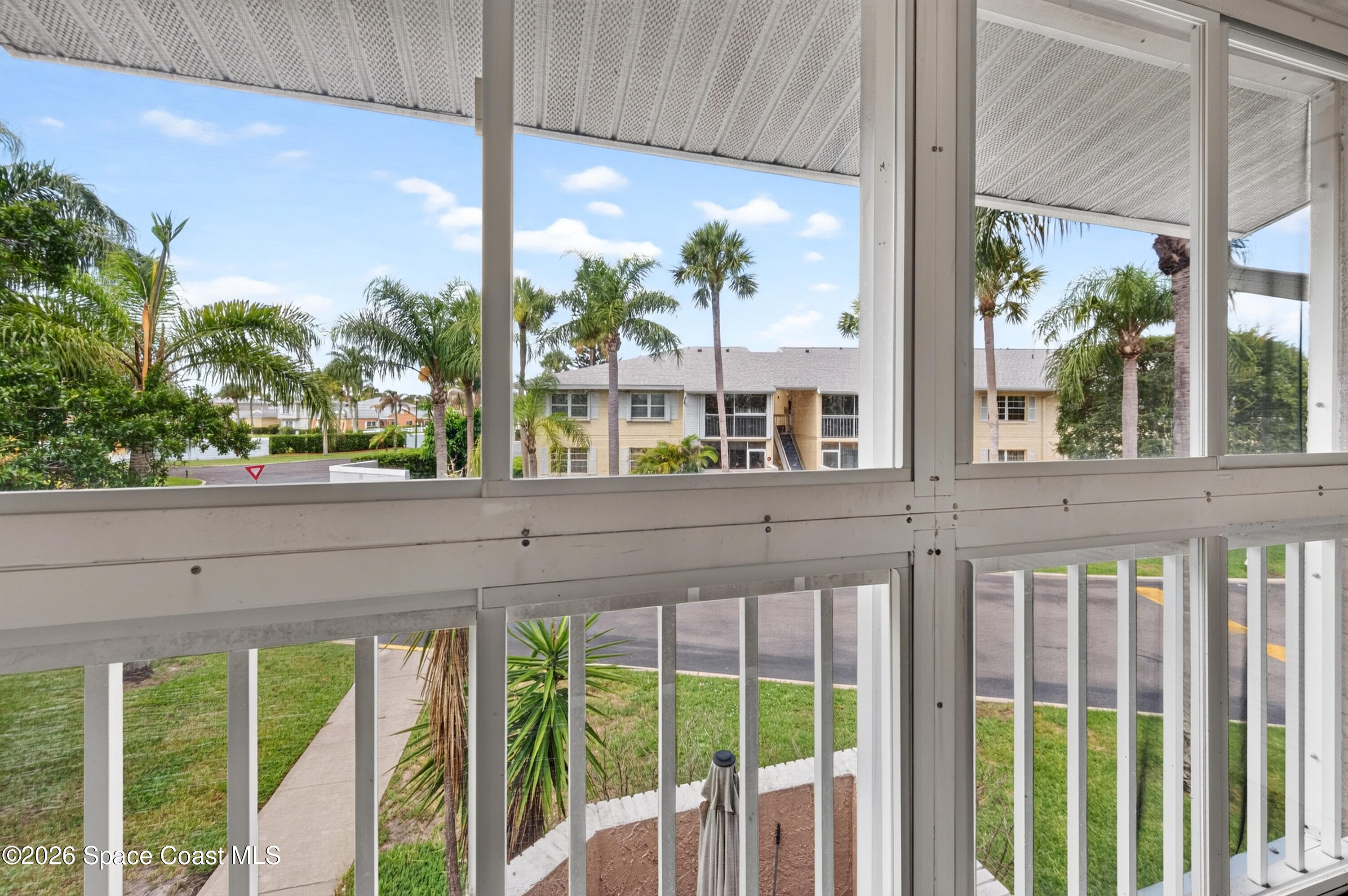 997 Sonesta Avenue Ne 202 Property Photo 12