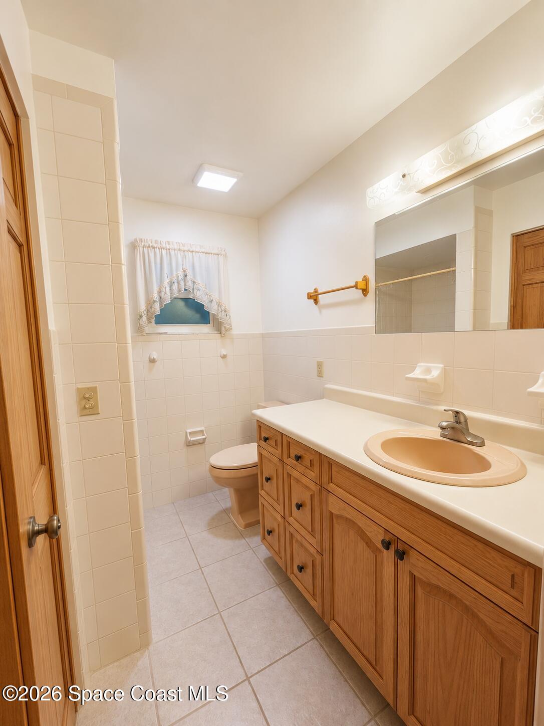 1109 Cabot Drive Ne Property Photo 10