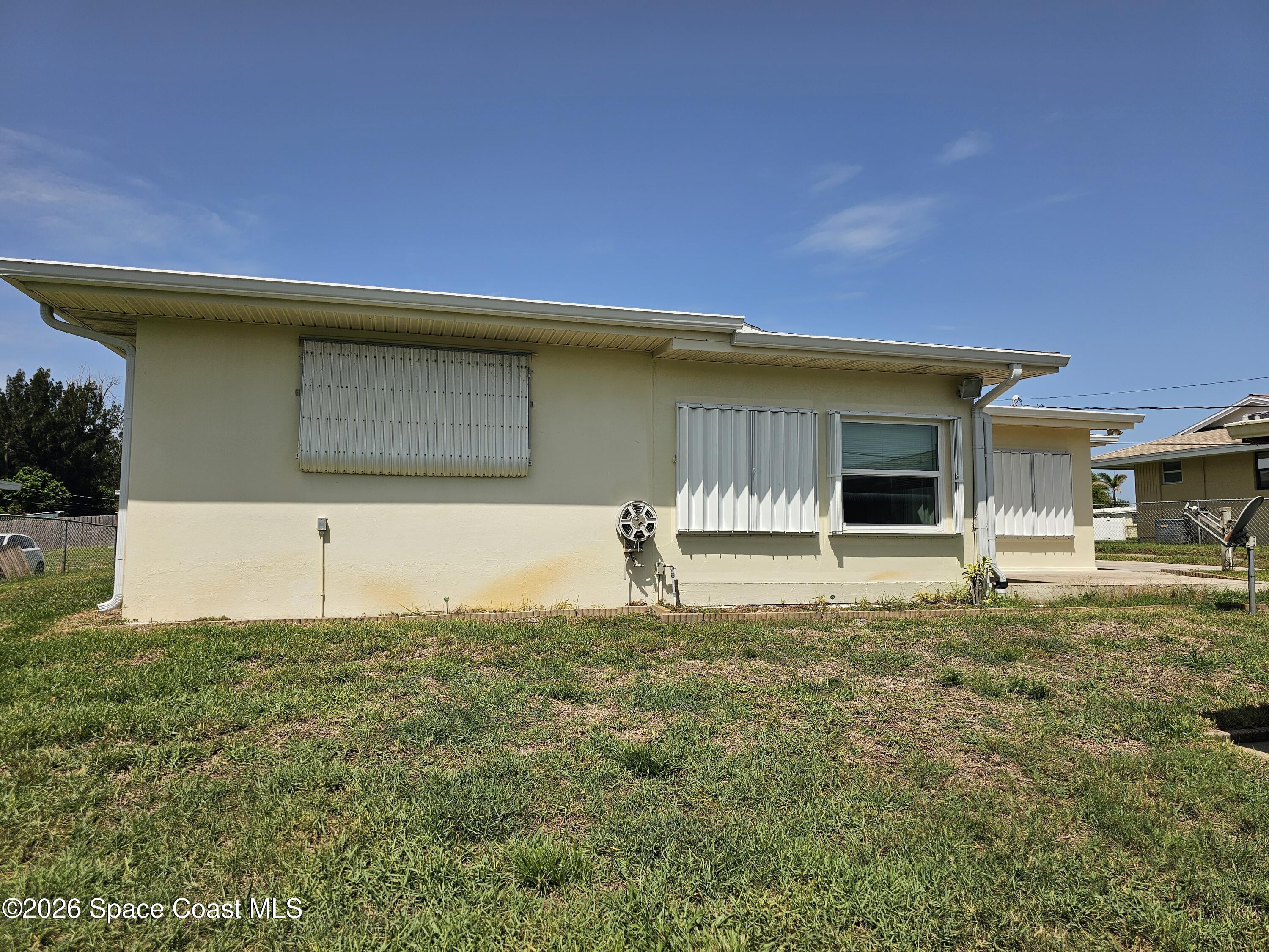 1109 Cabot Drive Ne Property Photo 12