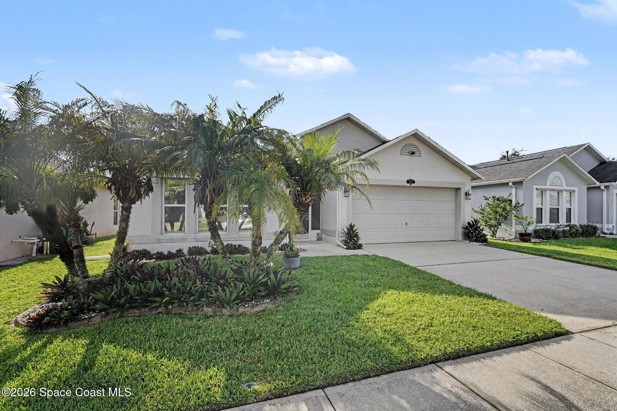 1216 White Oak Circle Property Photo 1