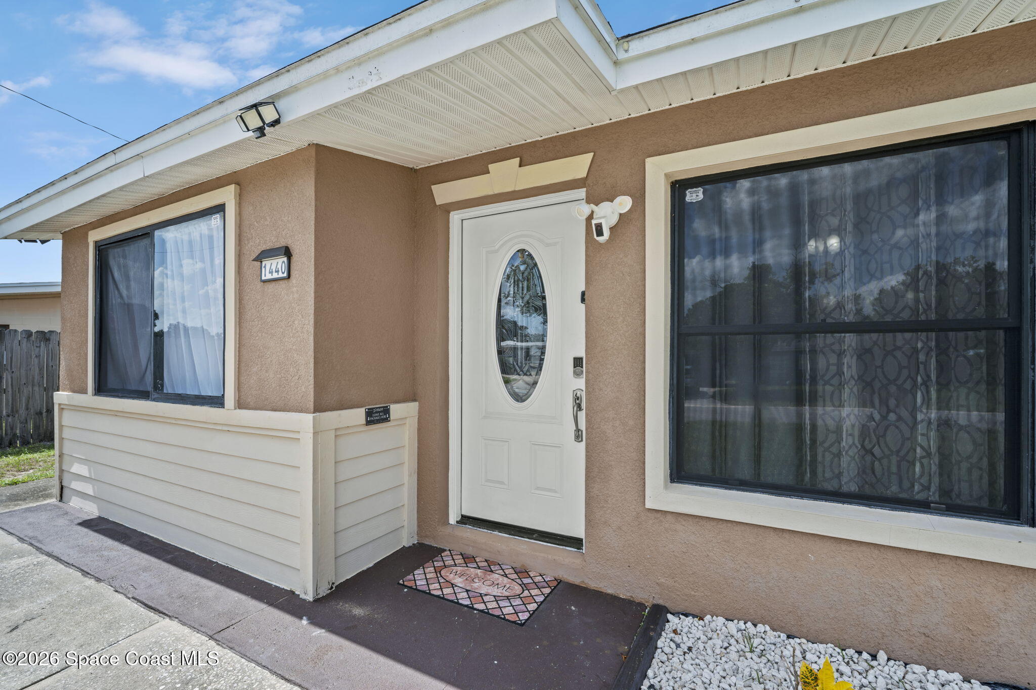 1440 Thomas Street Property Photo 1