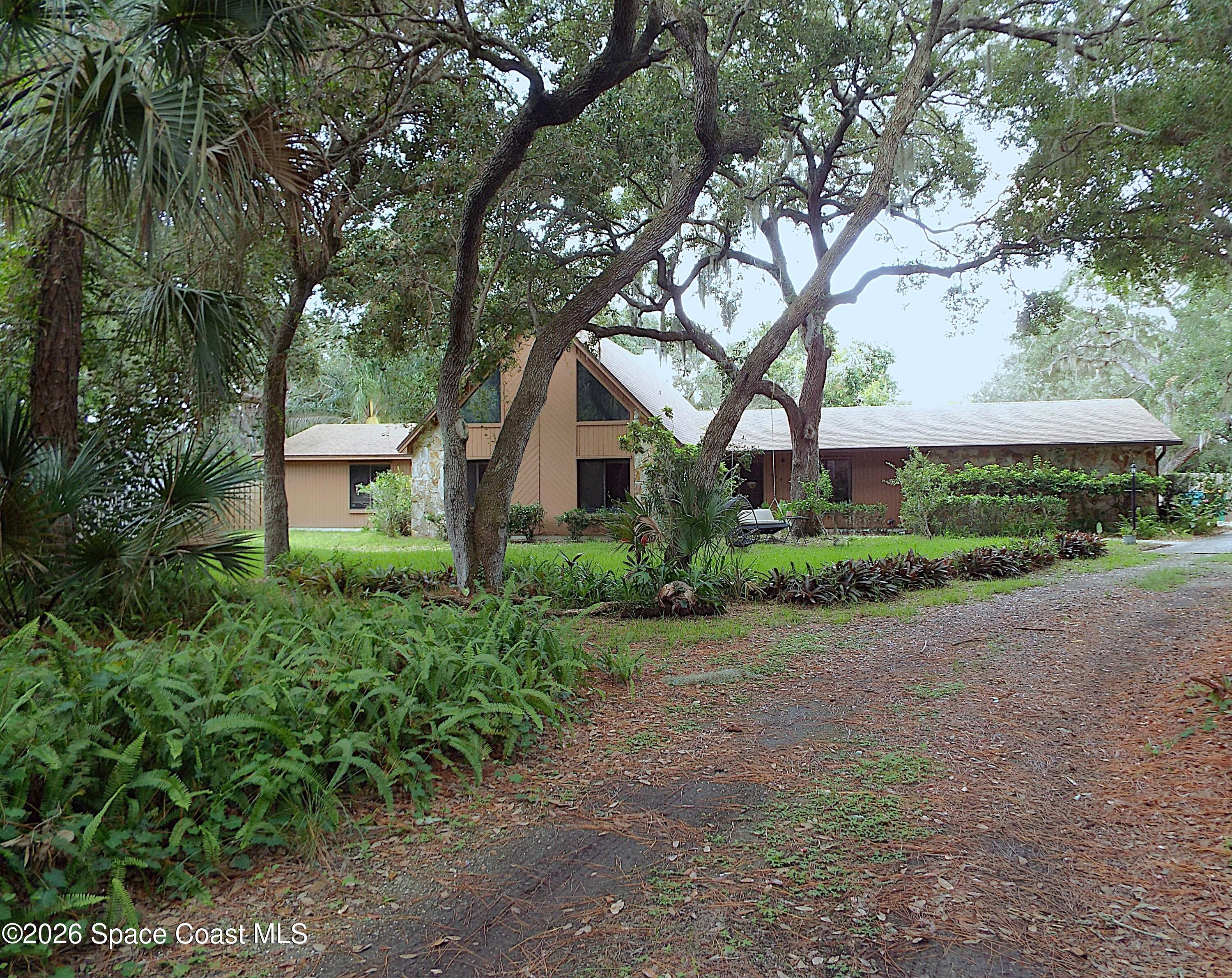 685 Carambola Drive Property Photo 1
