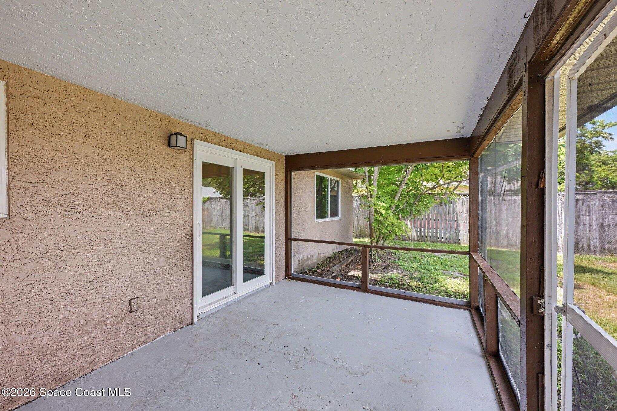 6000 Chapman Street Property Photo 15