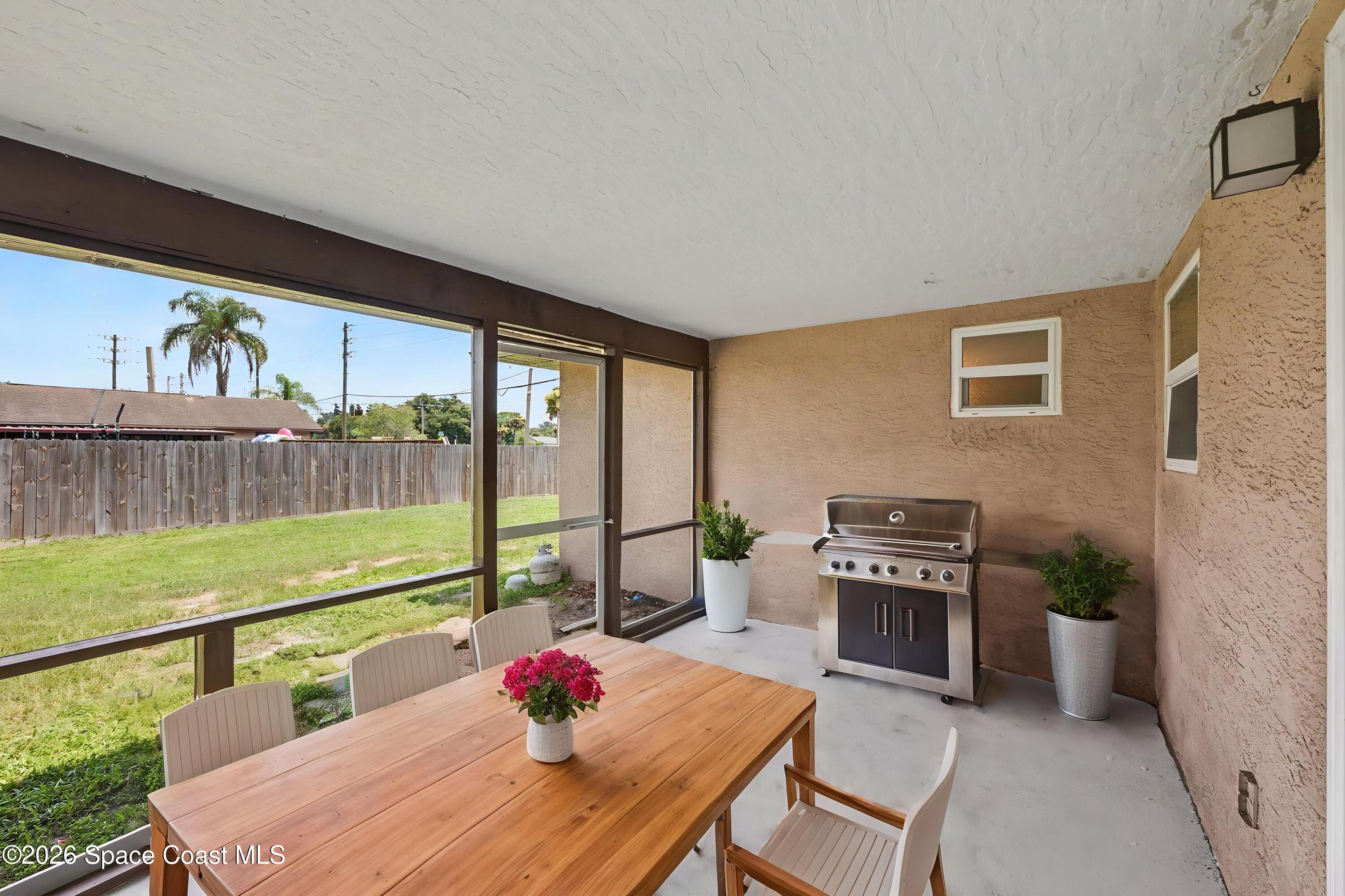 6000 Chapman Street Property Photo 18