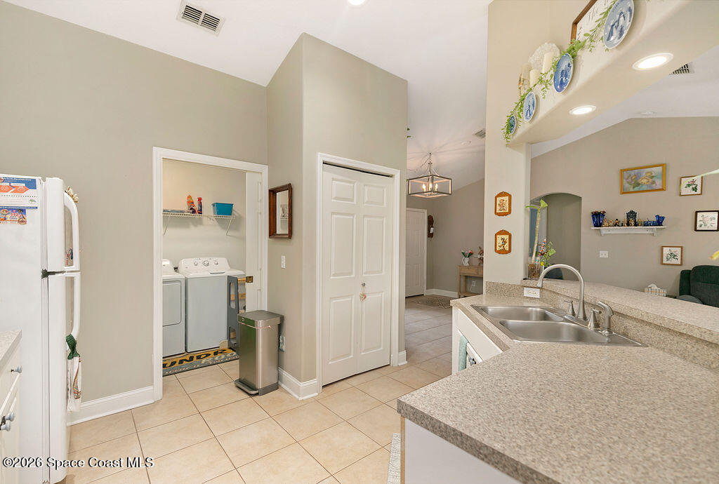 54 Pennsylvania Lane Property Photo 11