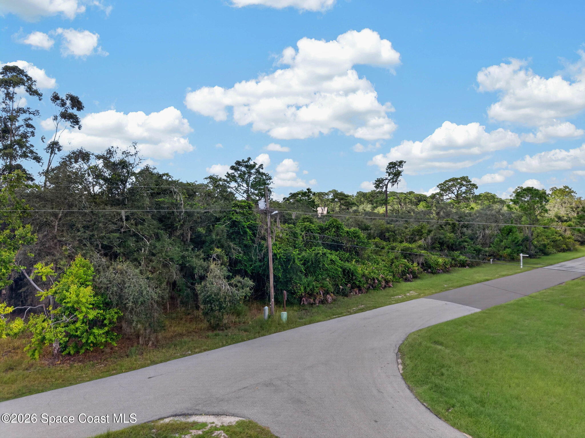 00 Deer Road Property Photo 2